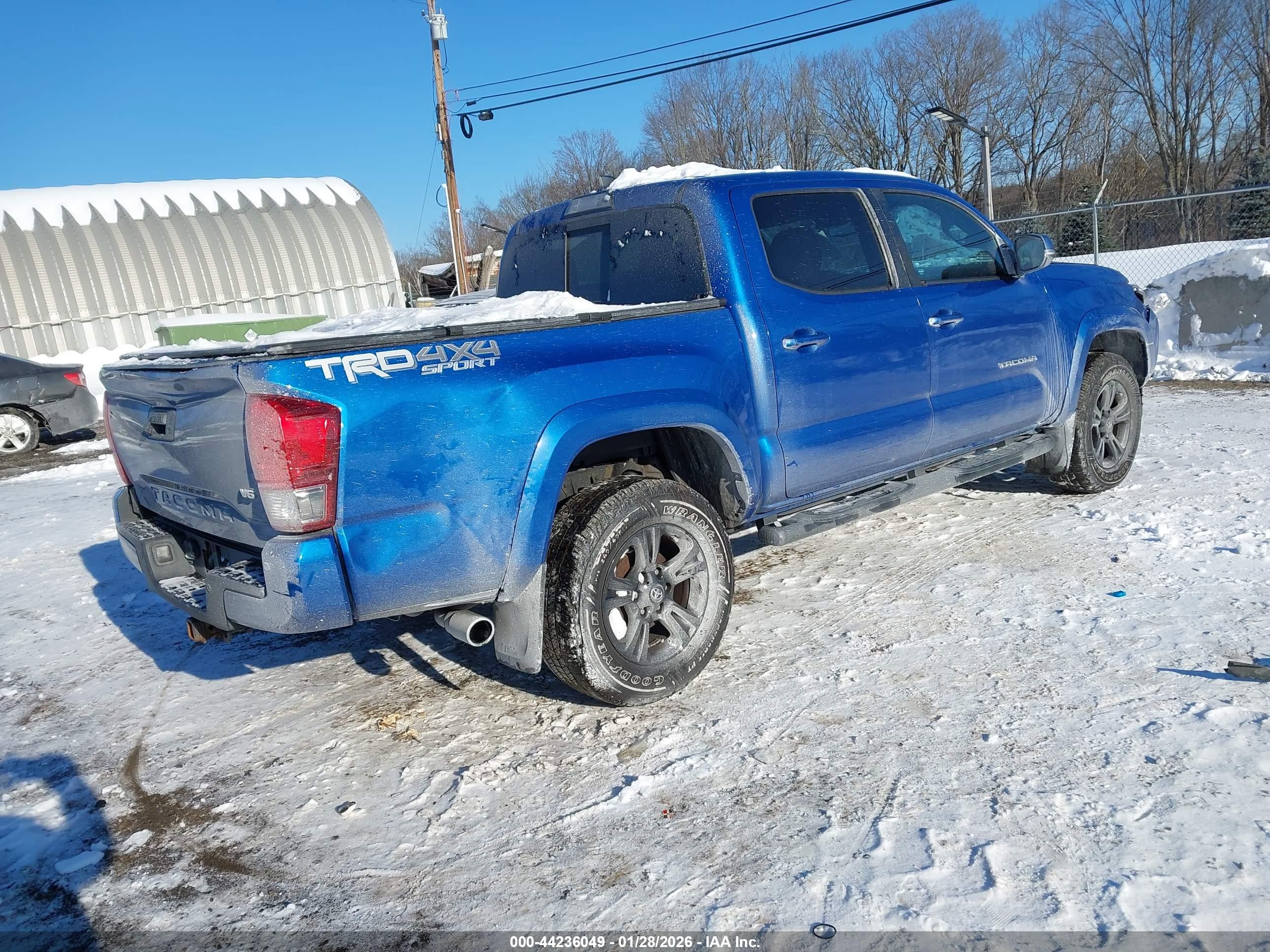 TOYOTA TACOMA image 4