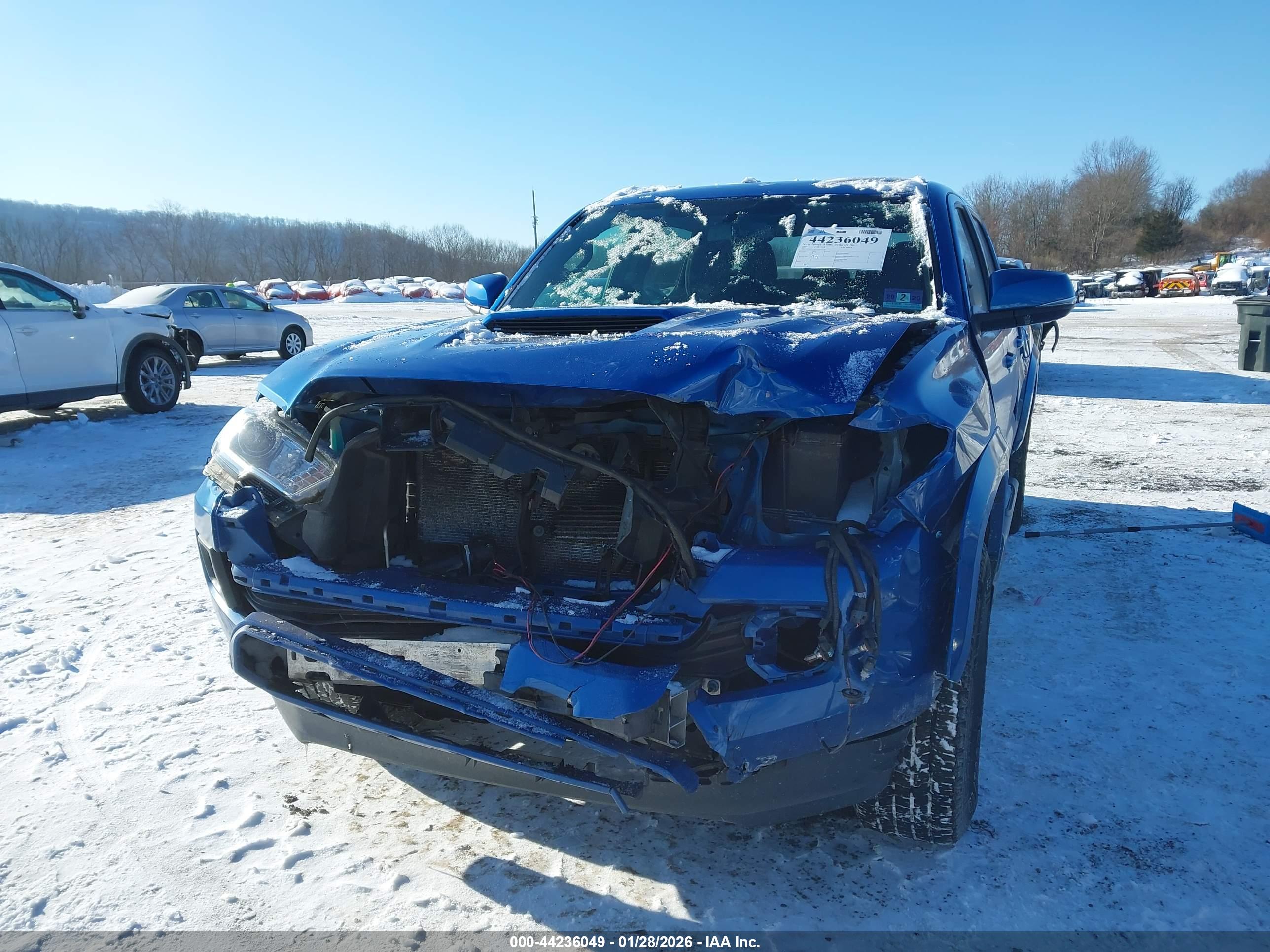 TOYOTA TACOMA image 6