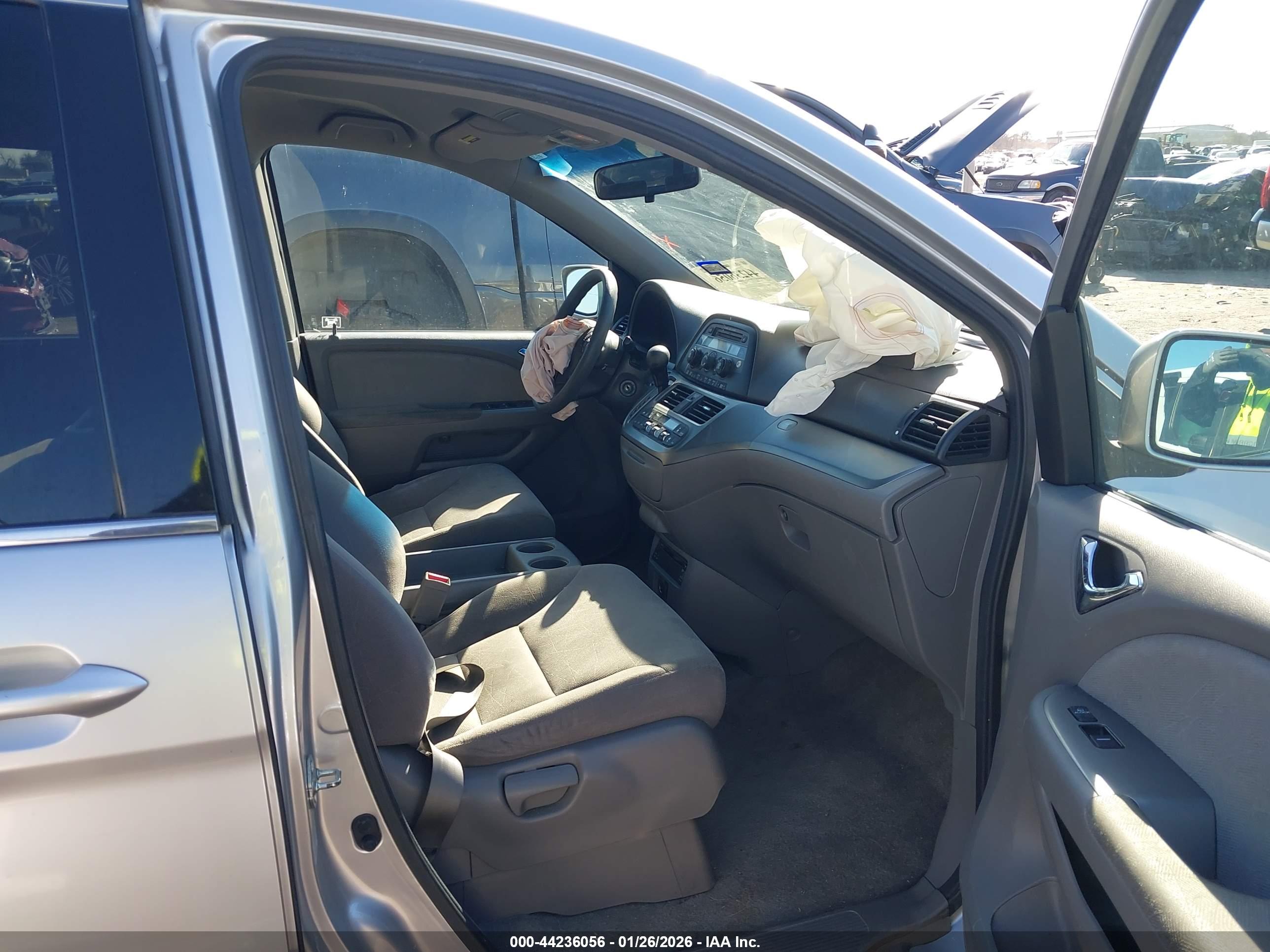 HONDA ODYSSEY image 5