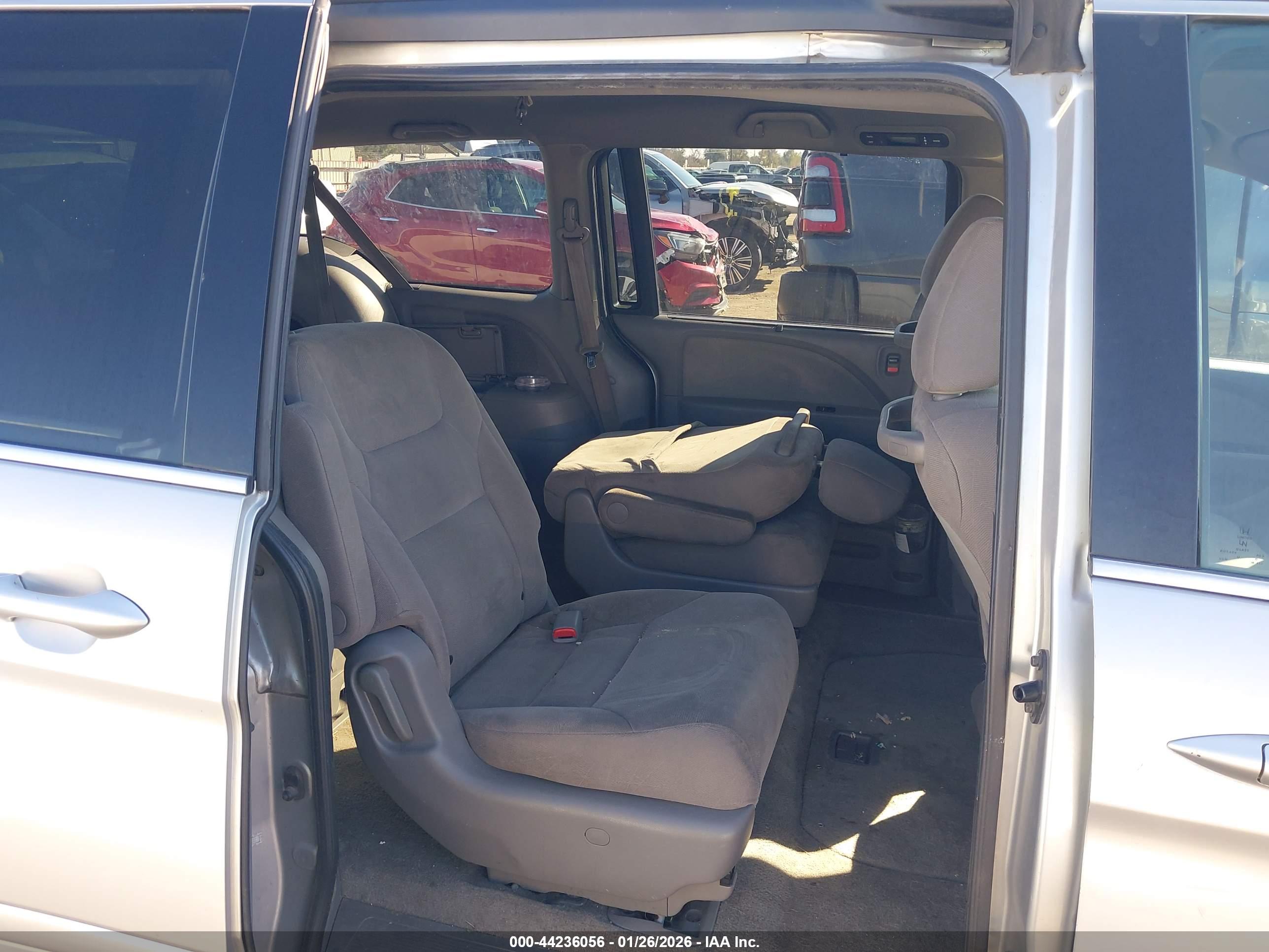HONDA ODYSSEY image 8