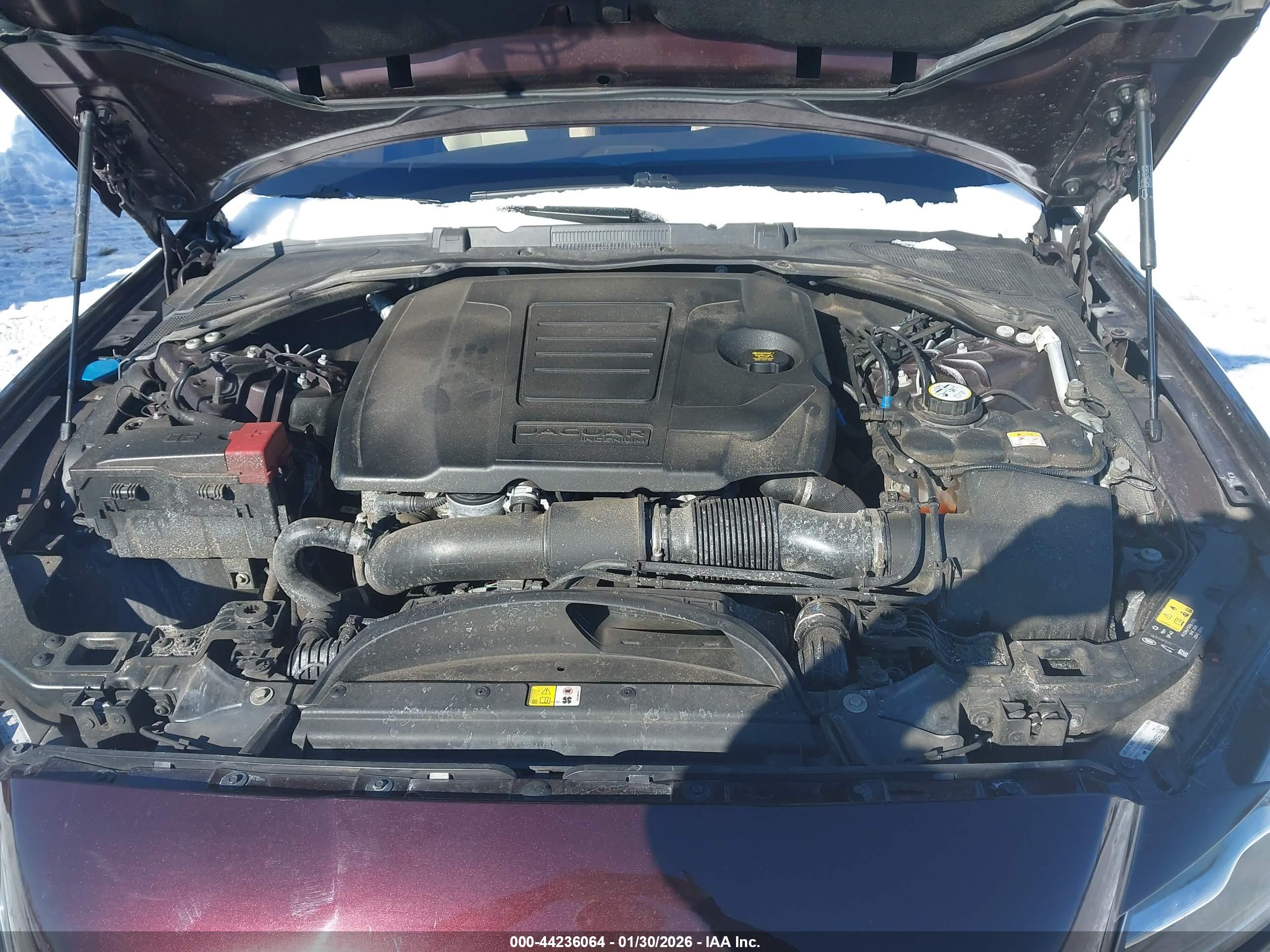JAGUAR XF image 10