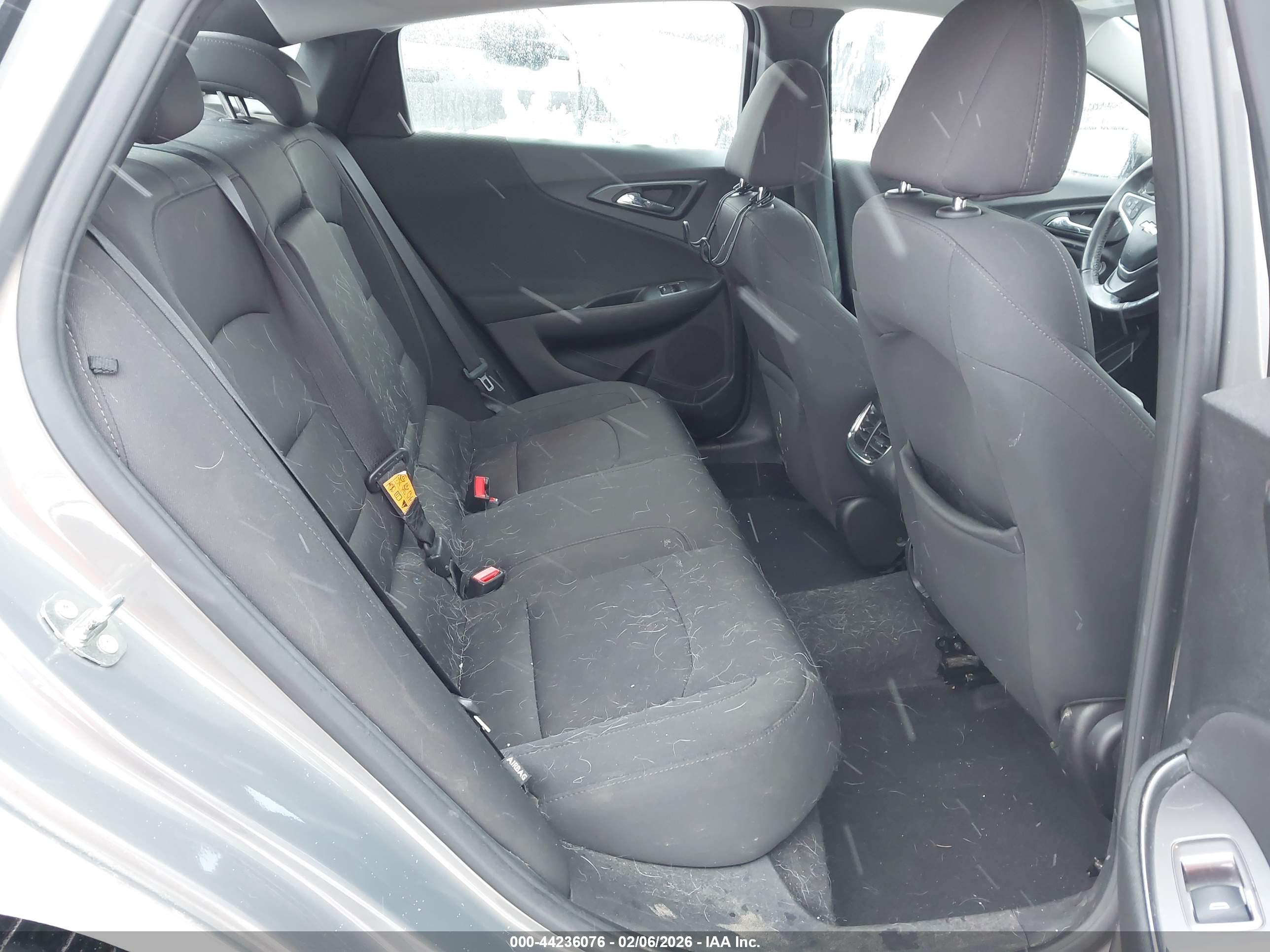 CHEVROLET MALIBU image 8