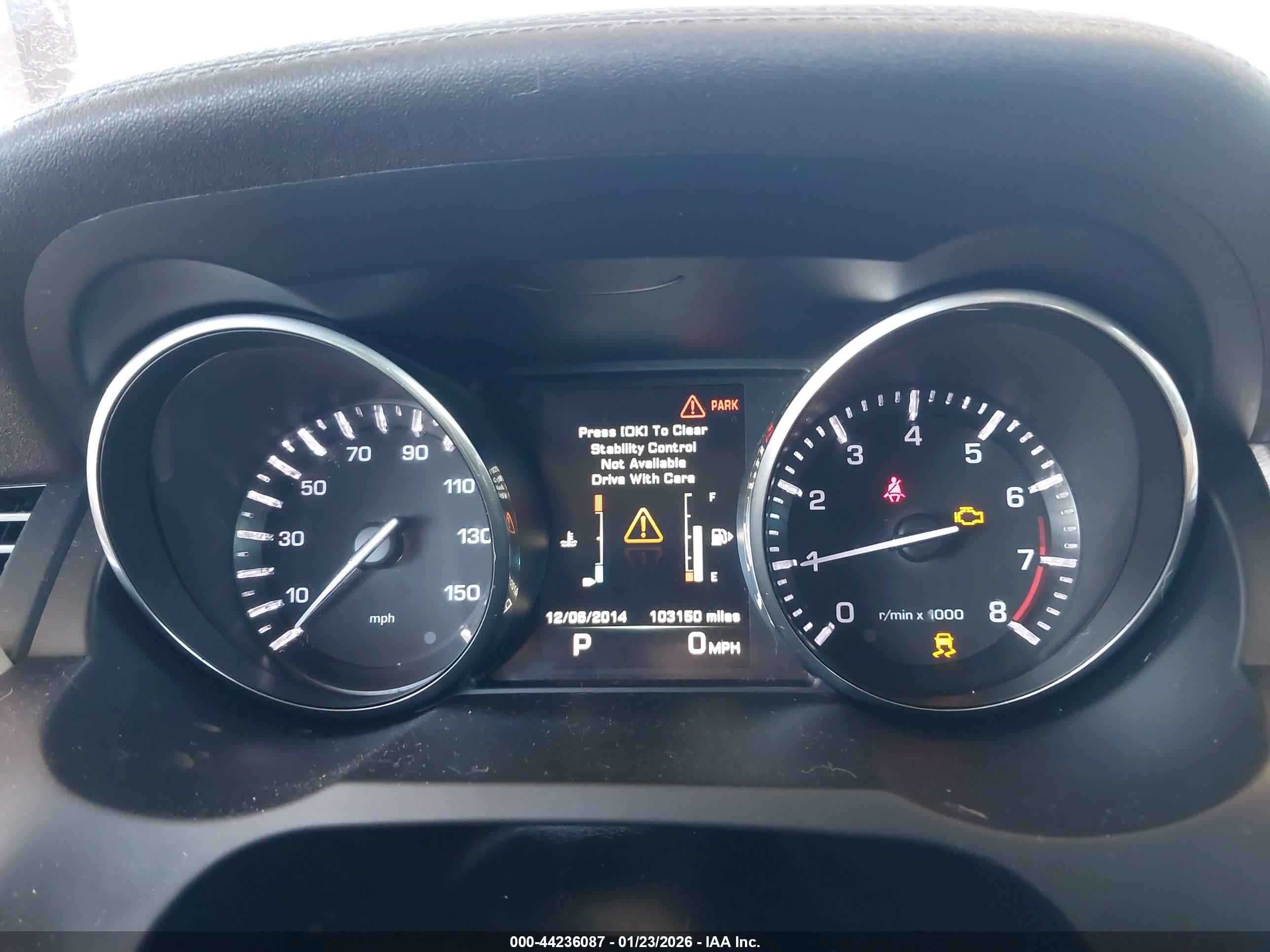 LAND ROVER image 7