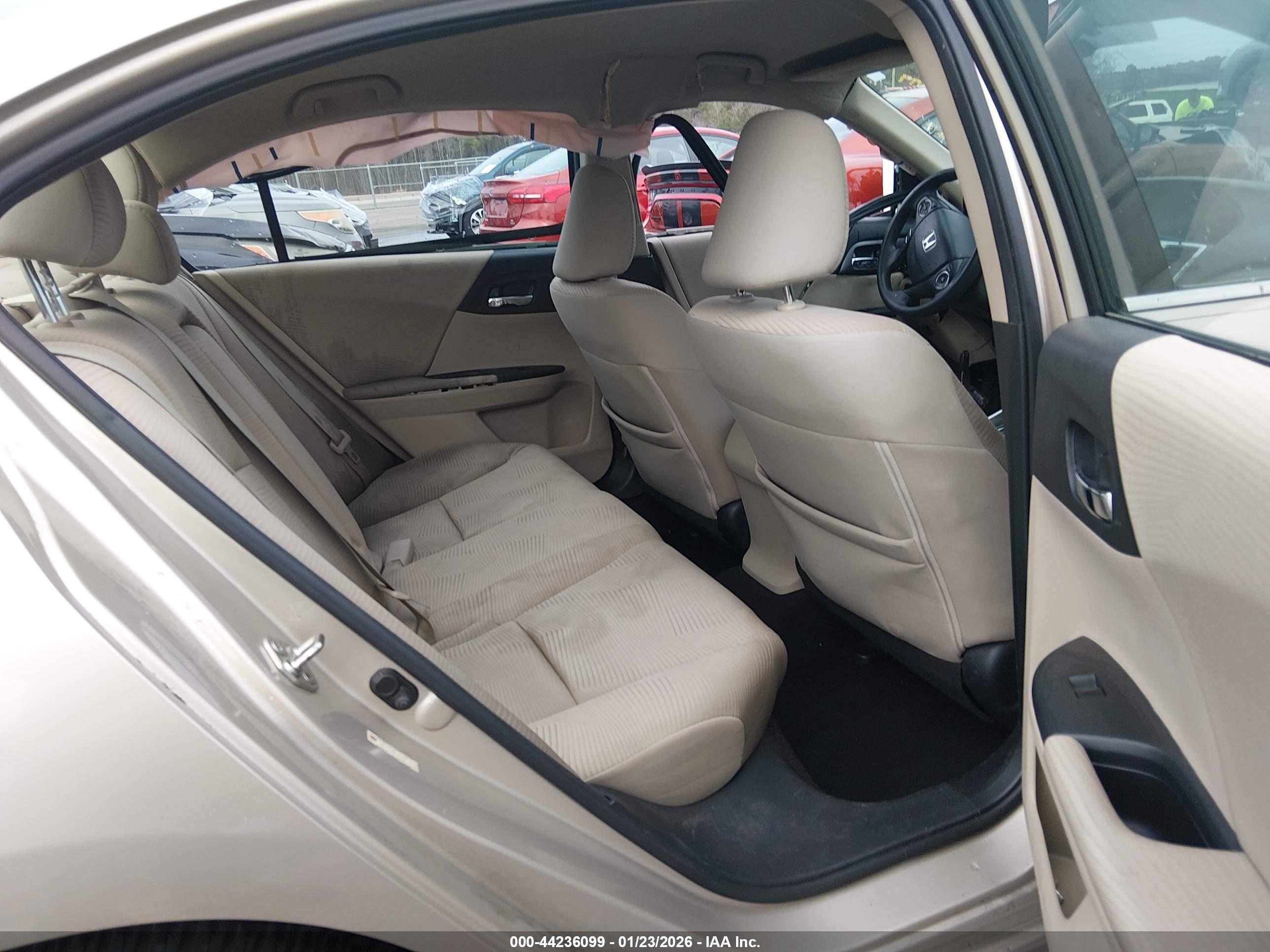 HONDA ACCORD image 8