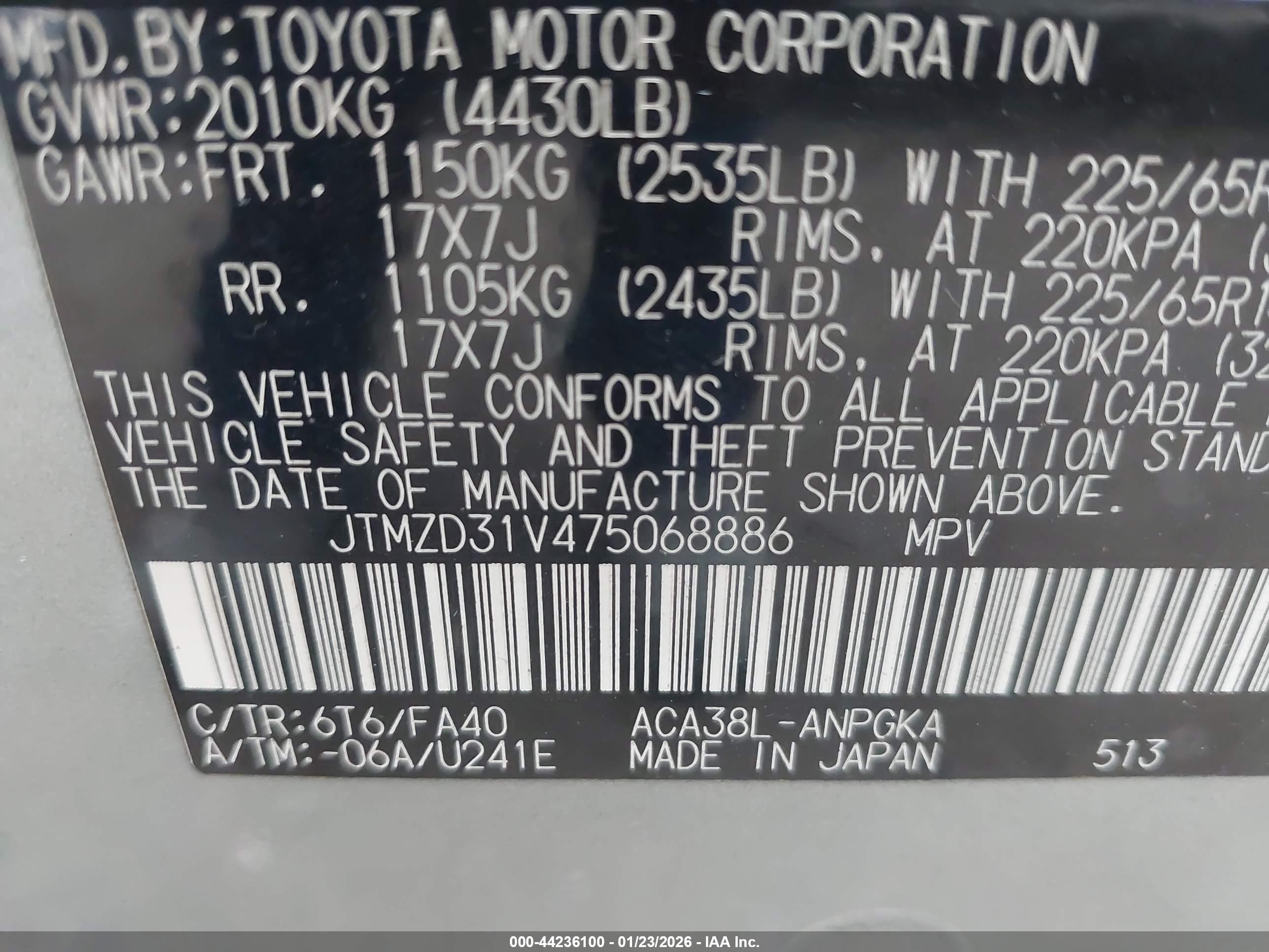 TOYOTA RAV4 image 9