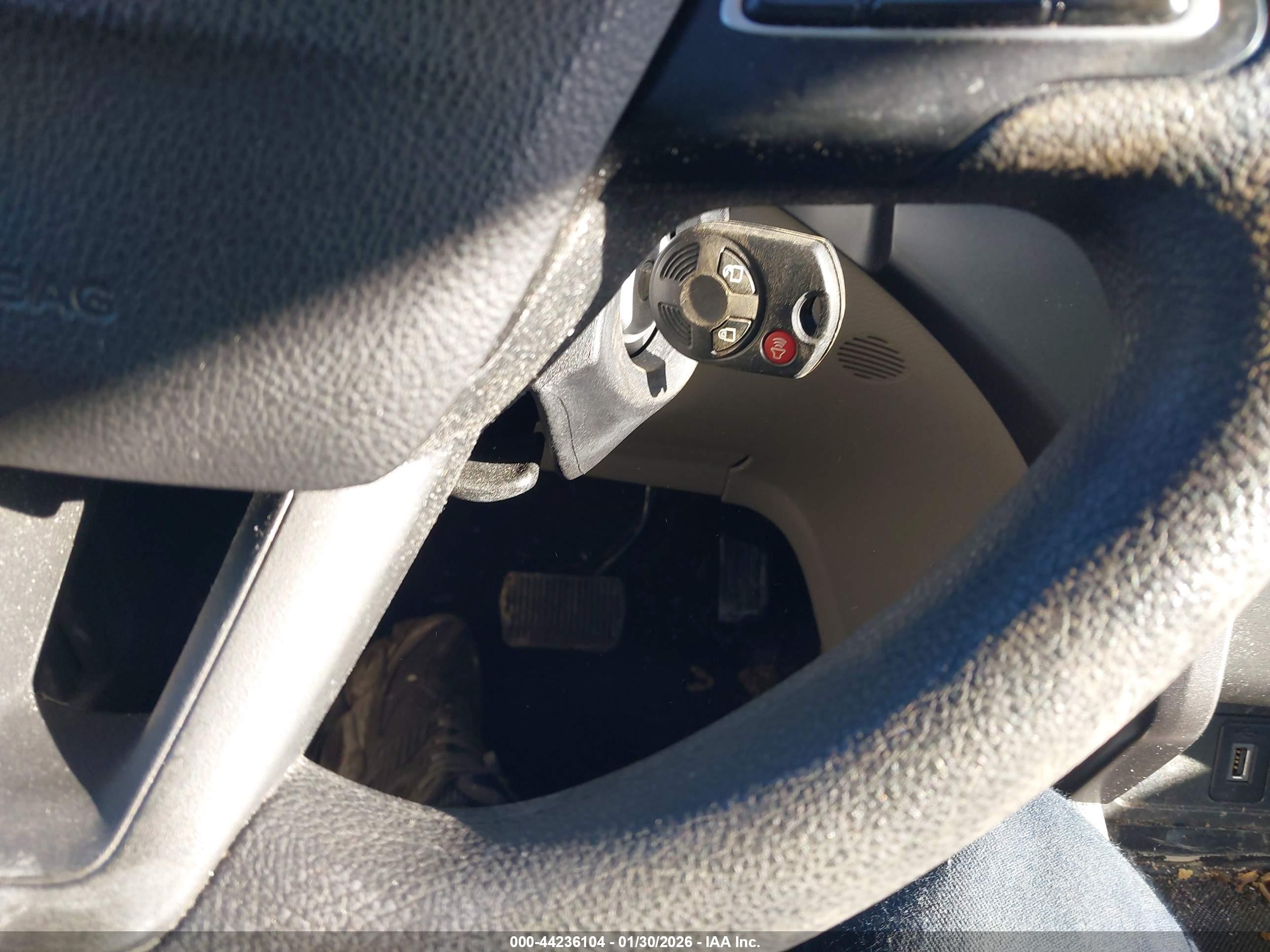 FORD ESCAPE image 11