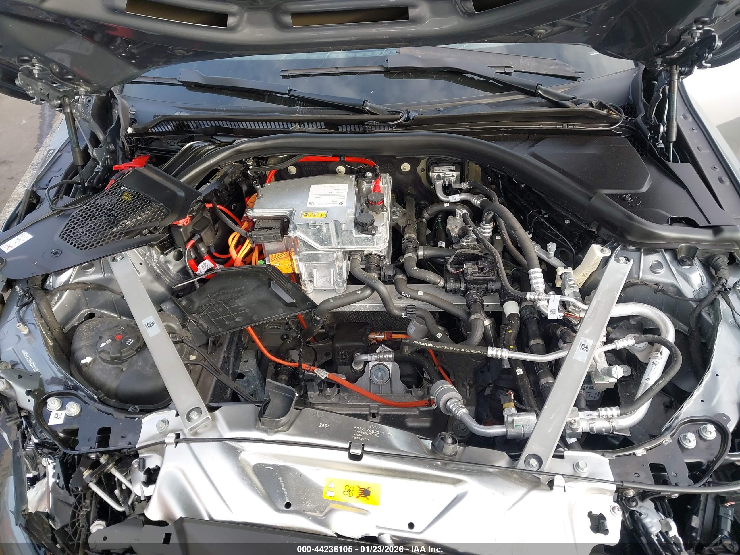 BMW I4 image 10