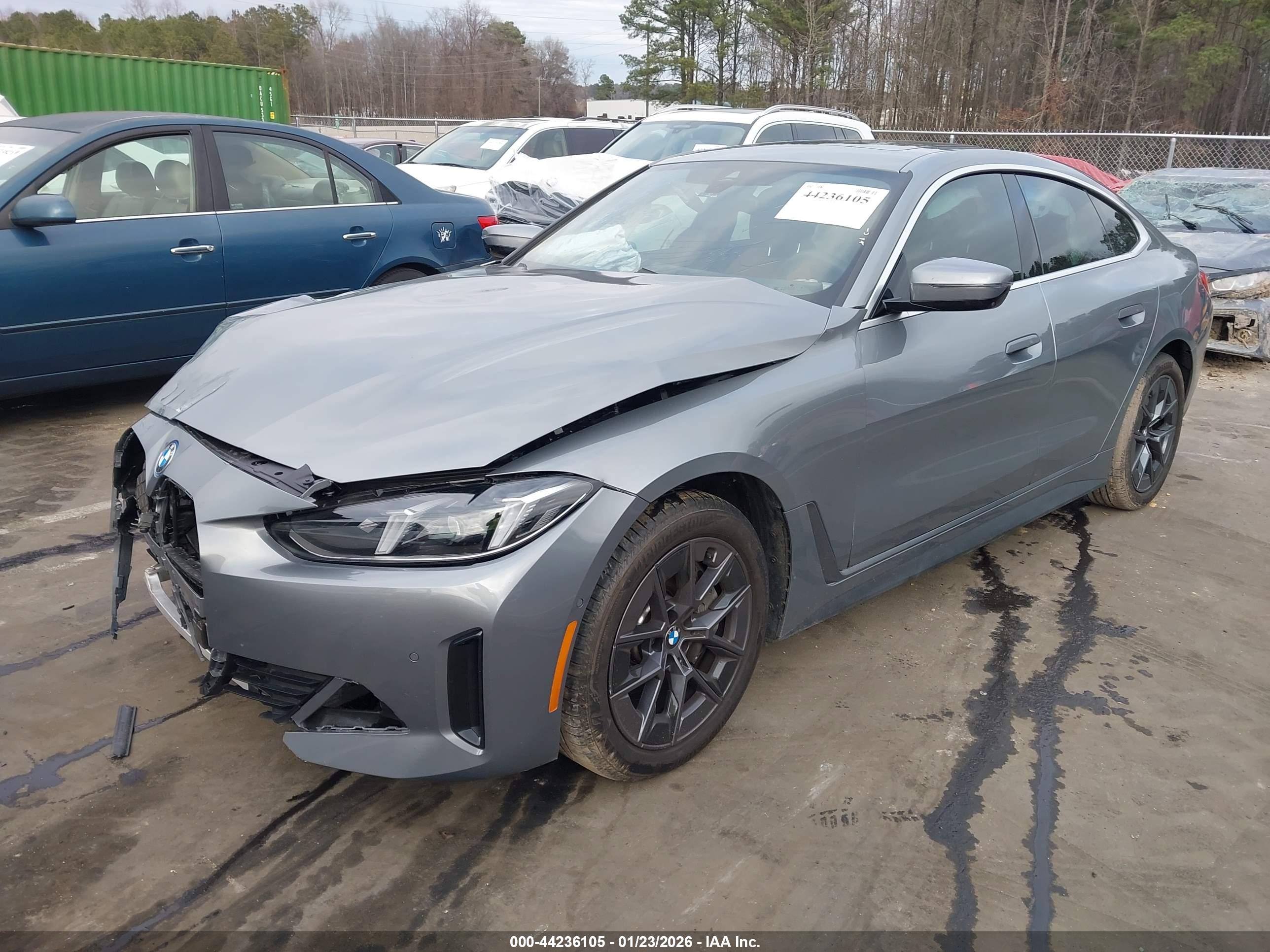 BMW I4 image 2