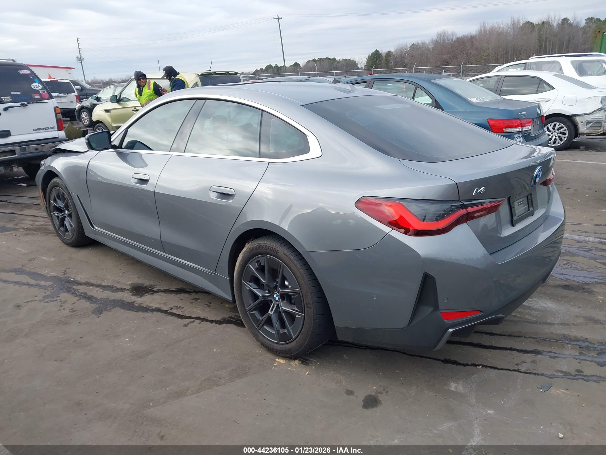 BMW I4 image 3