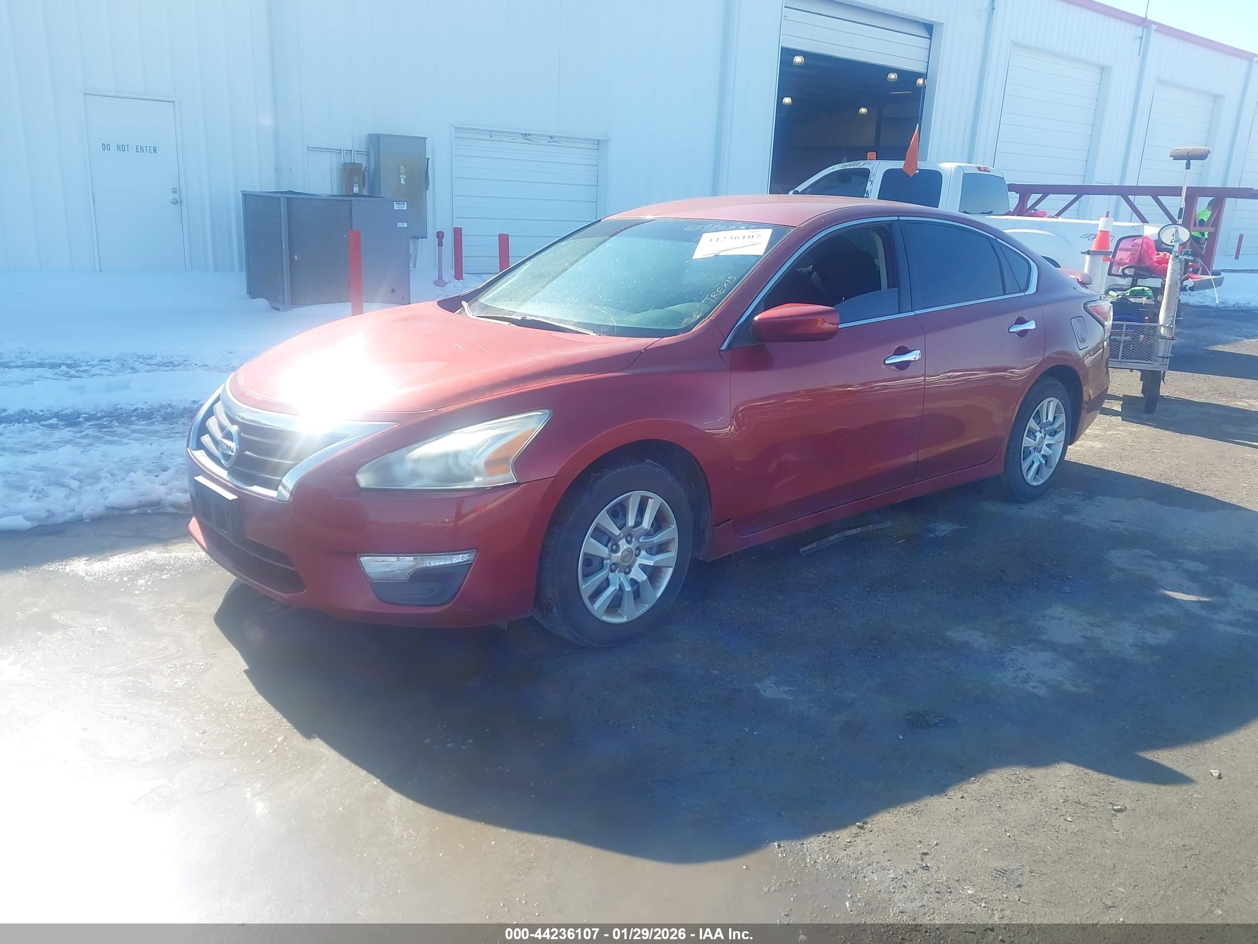 NISSAN ALTIMA image 2