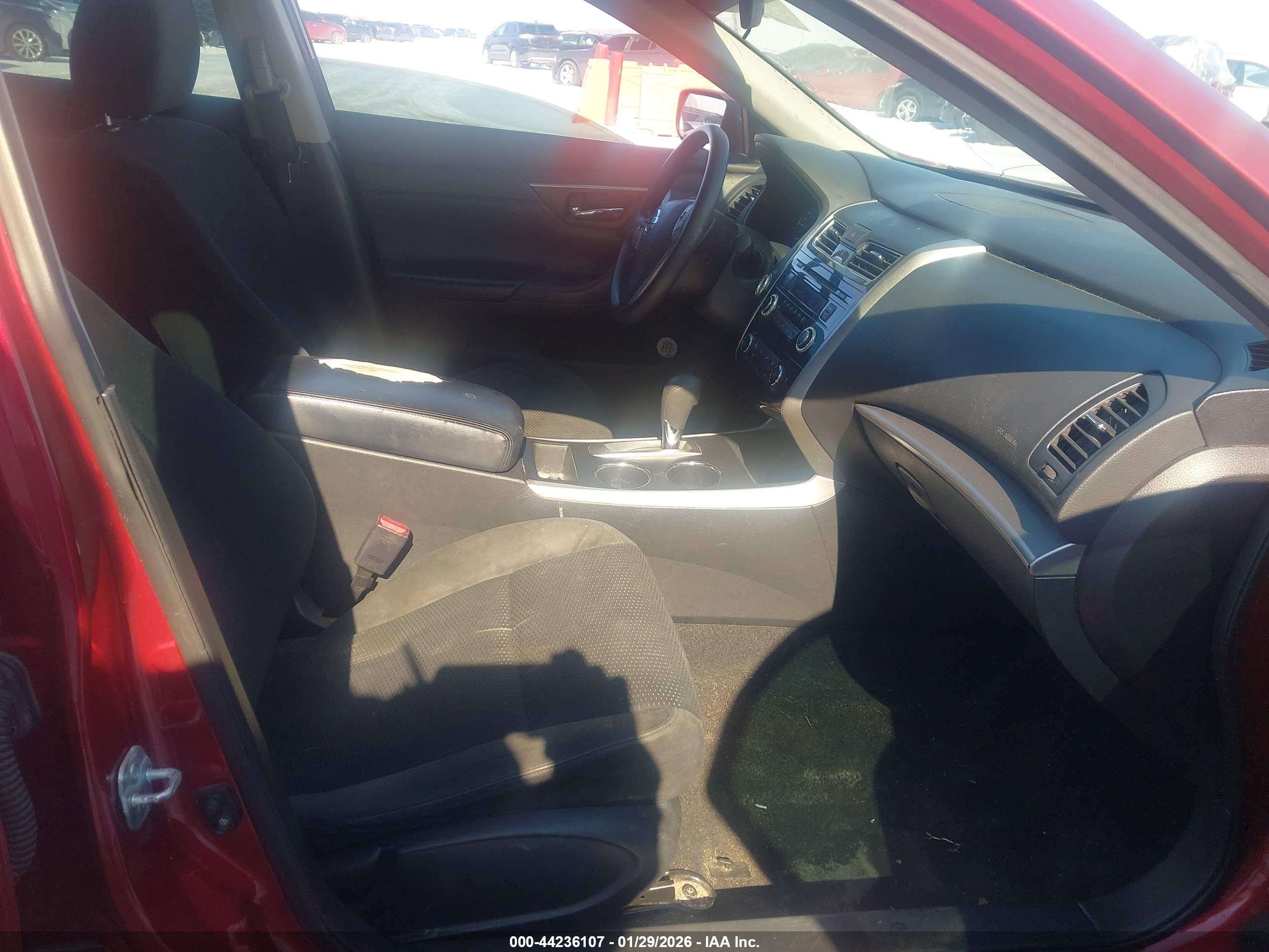 NISSAN ALTIMA image 5