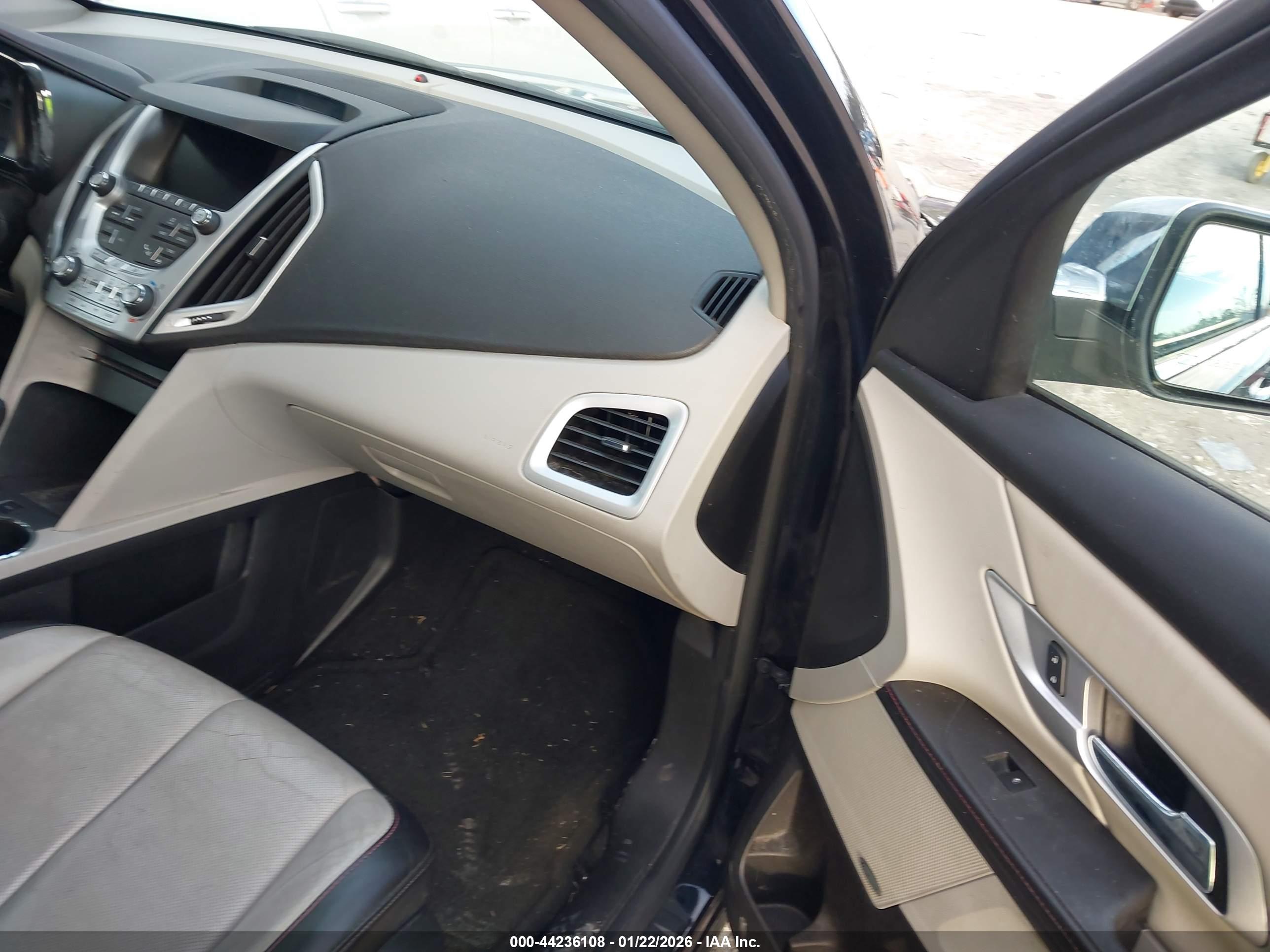 GMC TERRAIN image 5