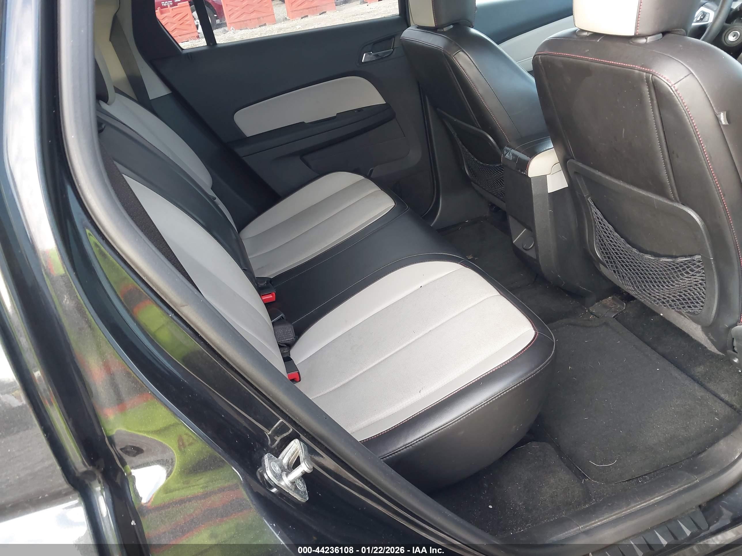 GMC TERRAIN image 8