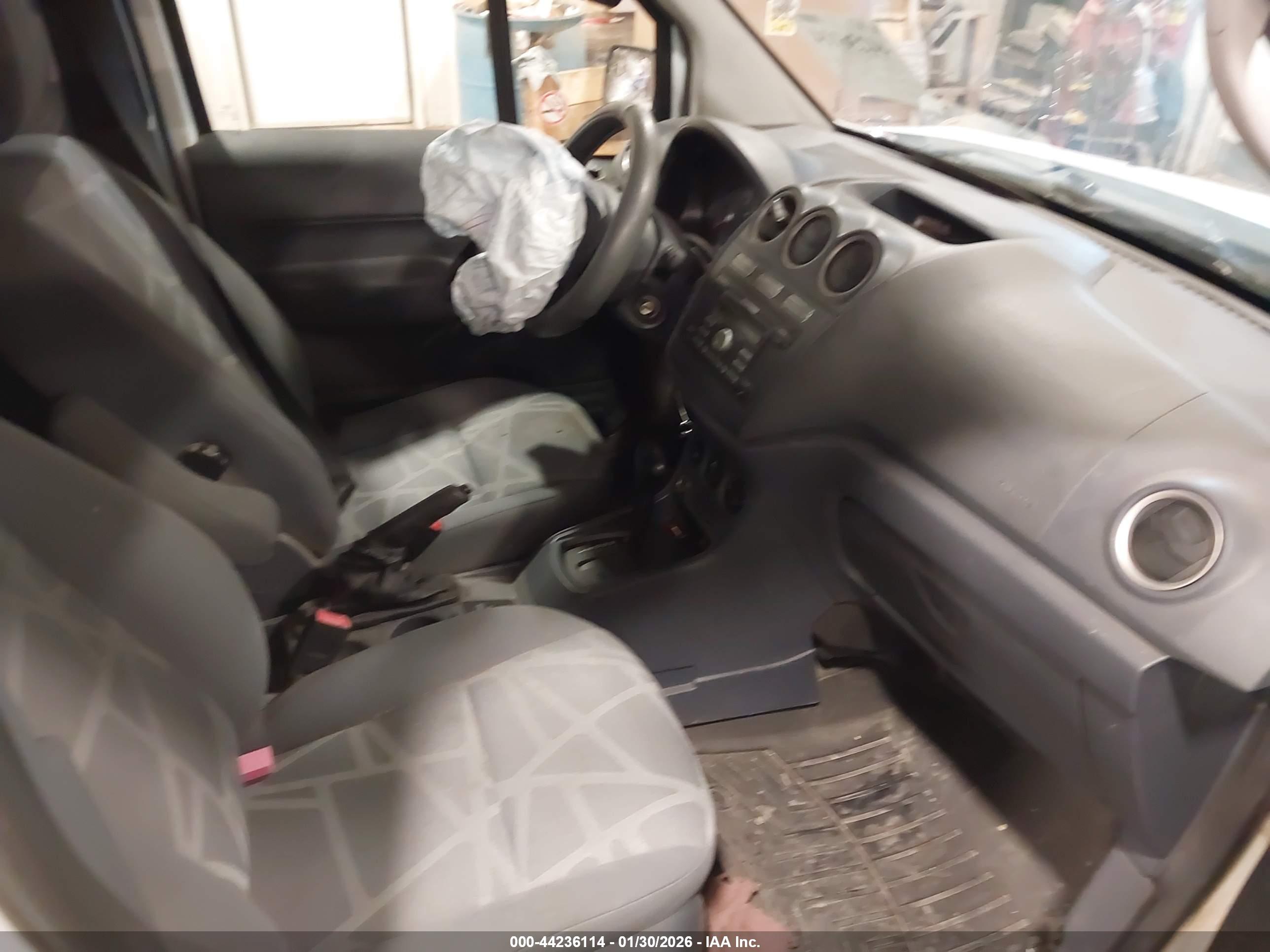FORD TRANSIT image 5