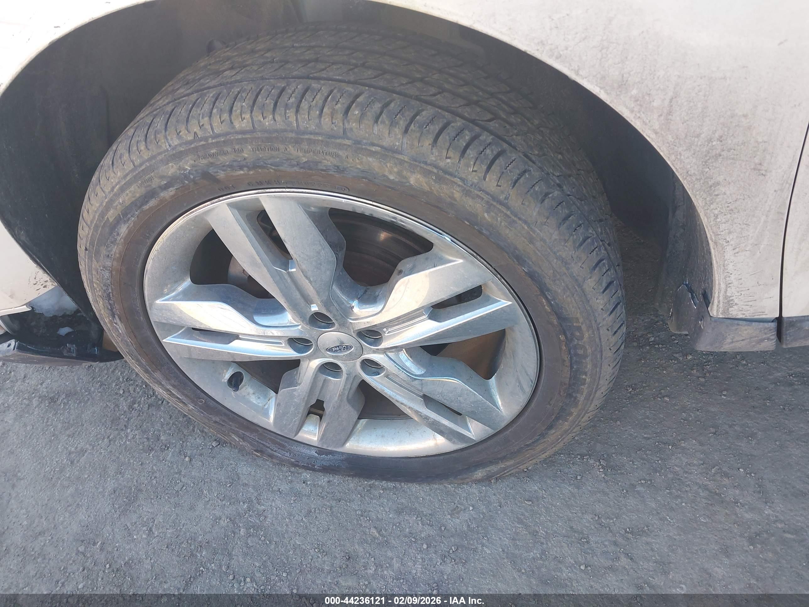 FORD EDGE image 6