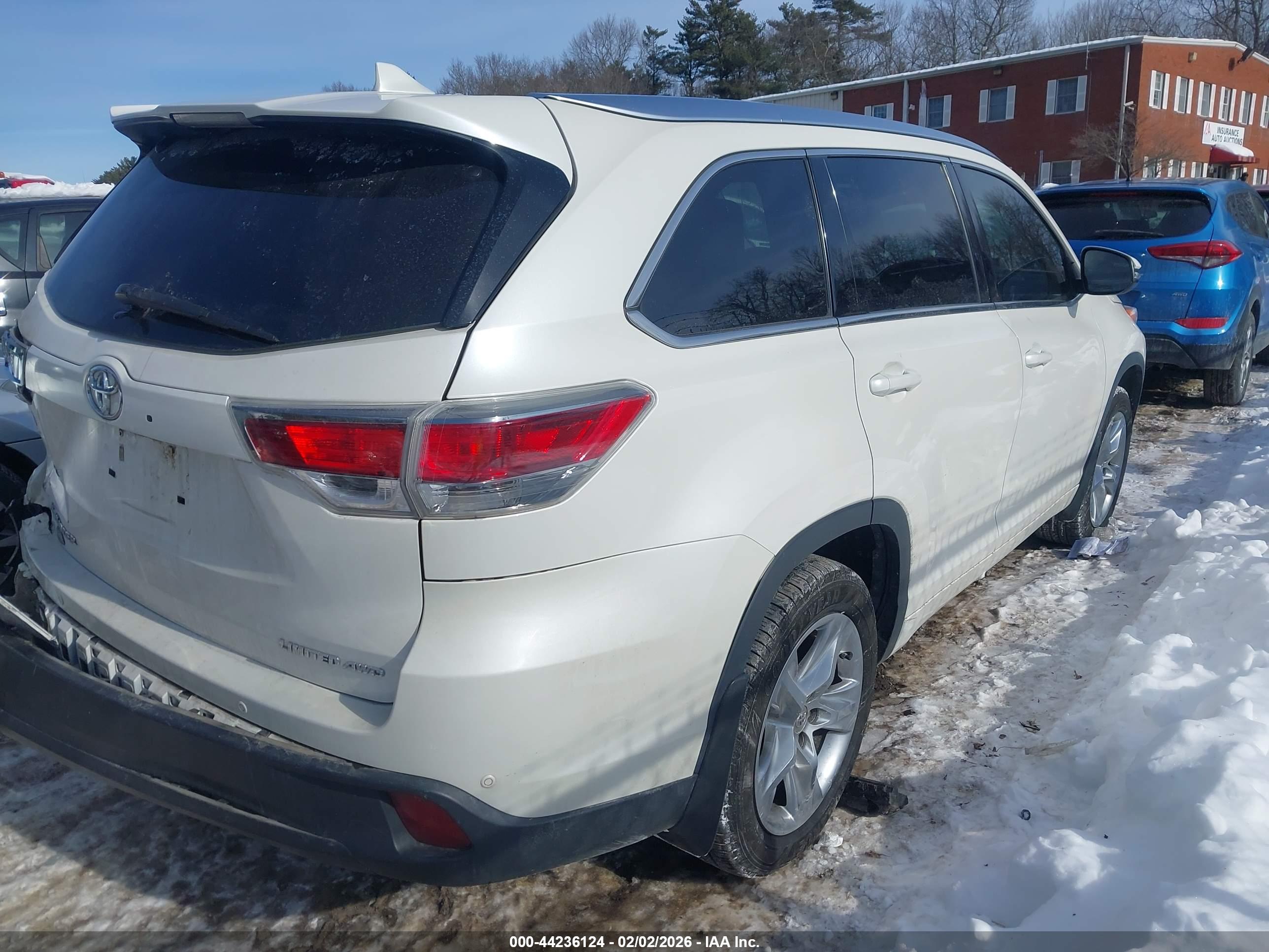 TOYOTA HIGHLANDER image 4