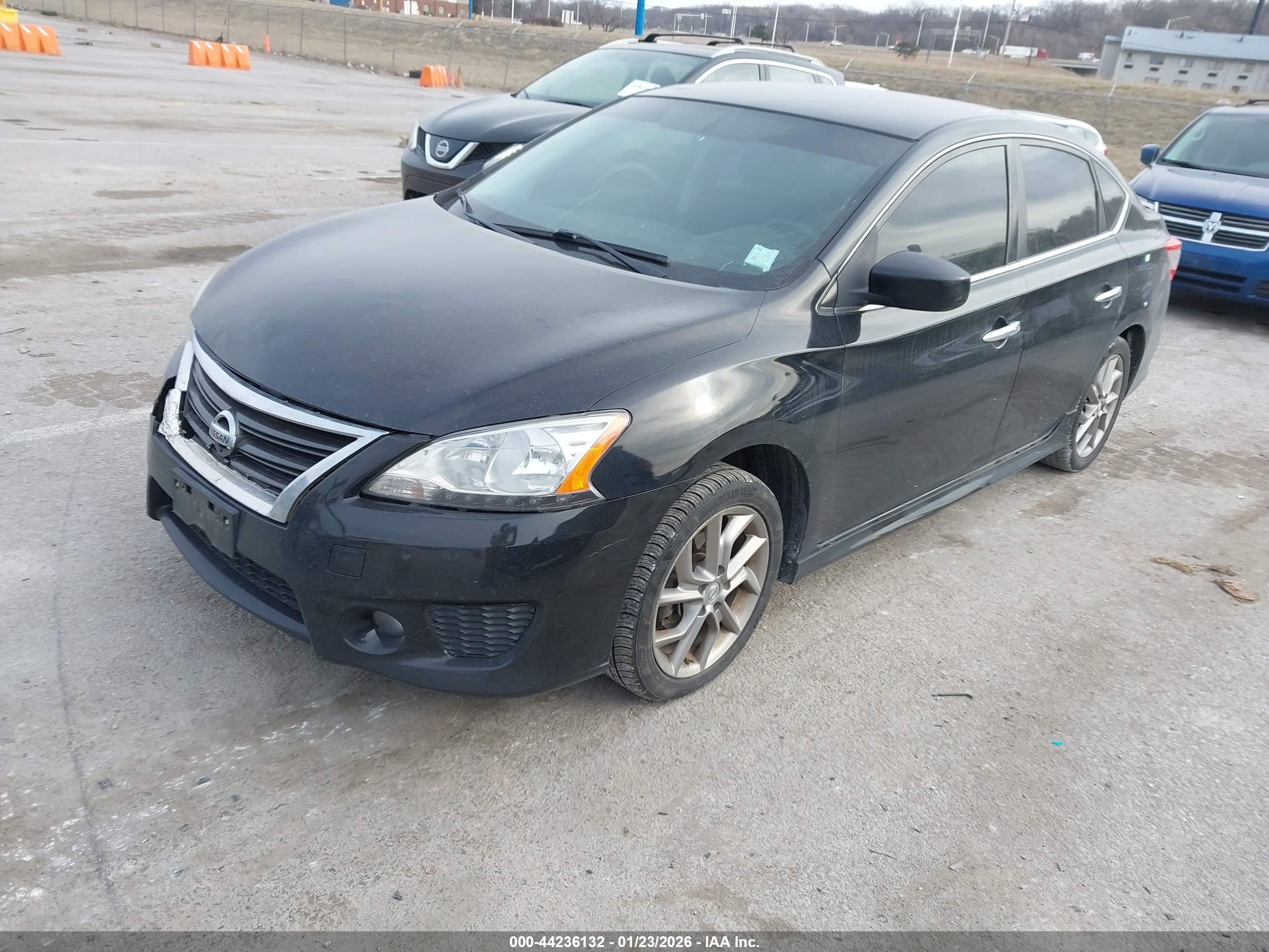 NISSAN SENTRA image 2