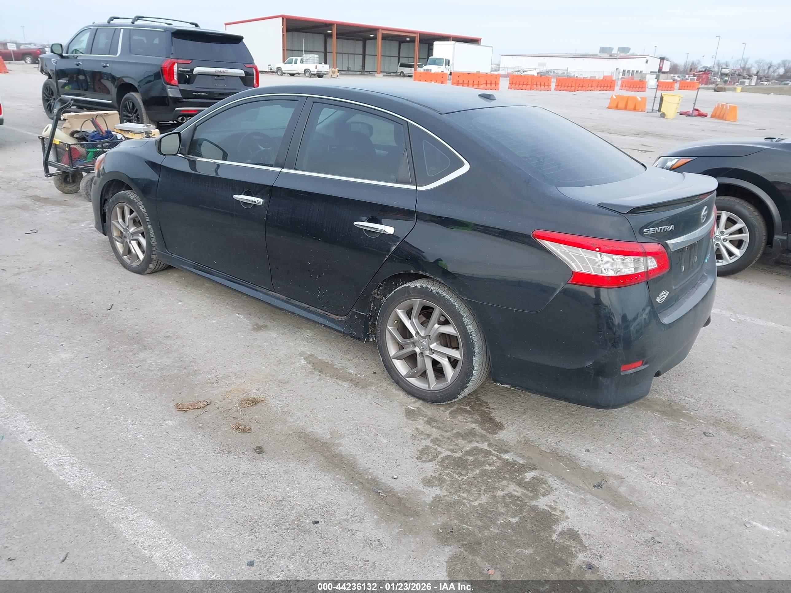 NISSAN SENTRA image 3