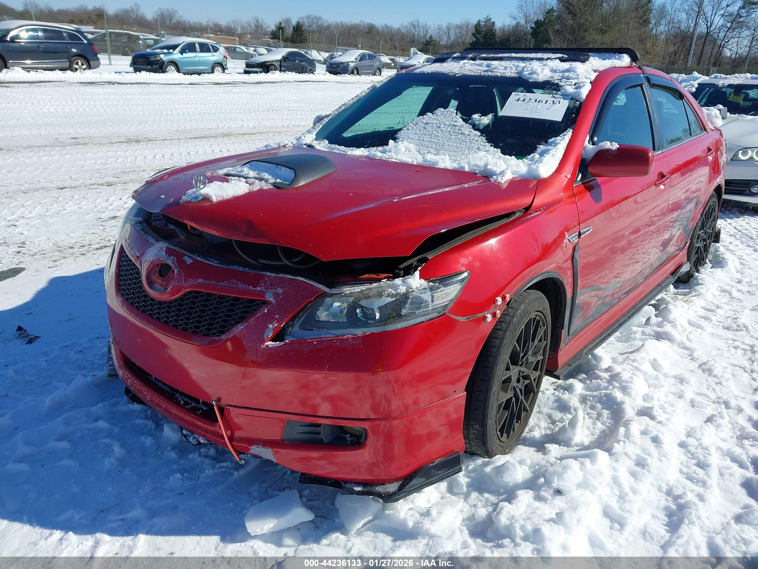 TOYOTA CAMRY image 2
