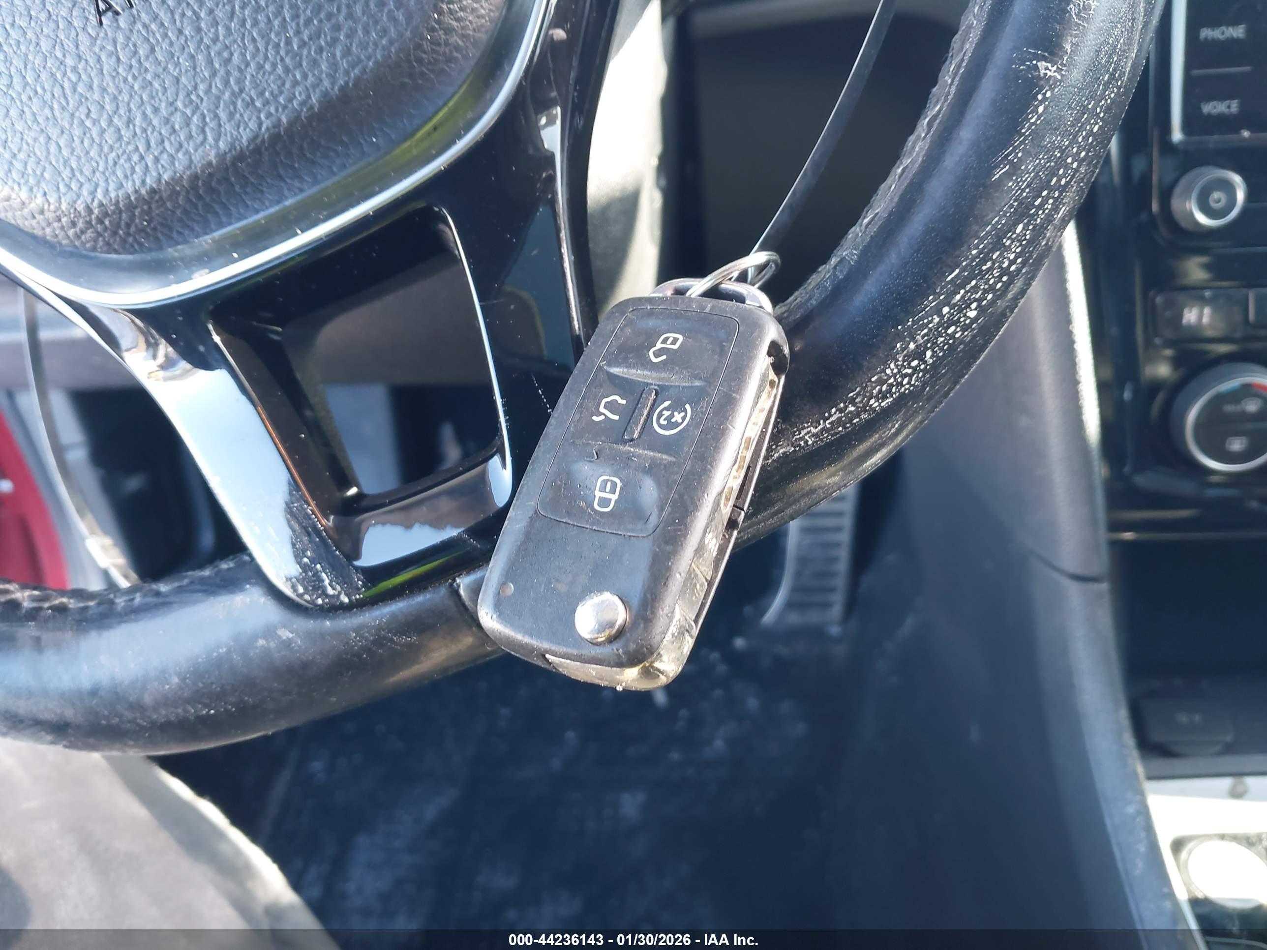 VOLKSWAGEN PASSAT image 11