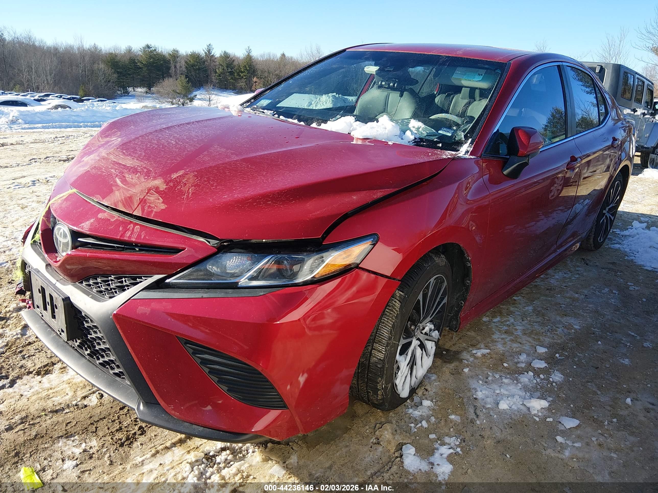 TOYOTA CAMRY image 2