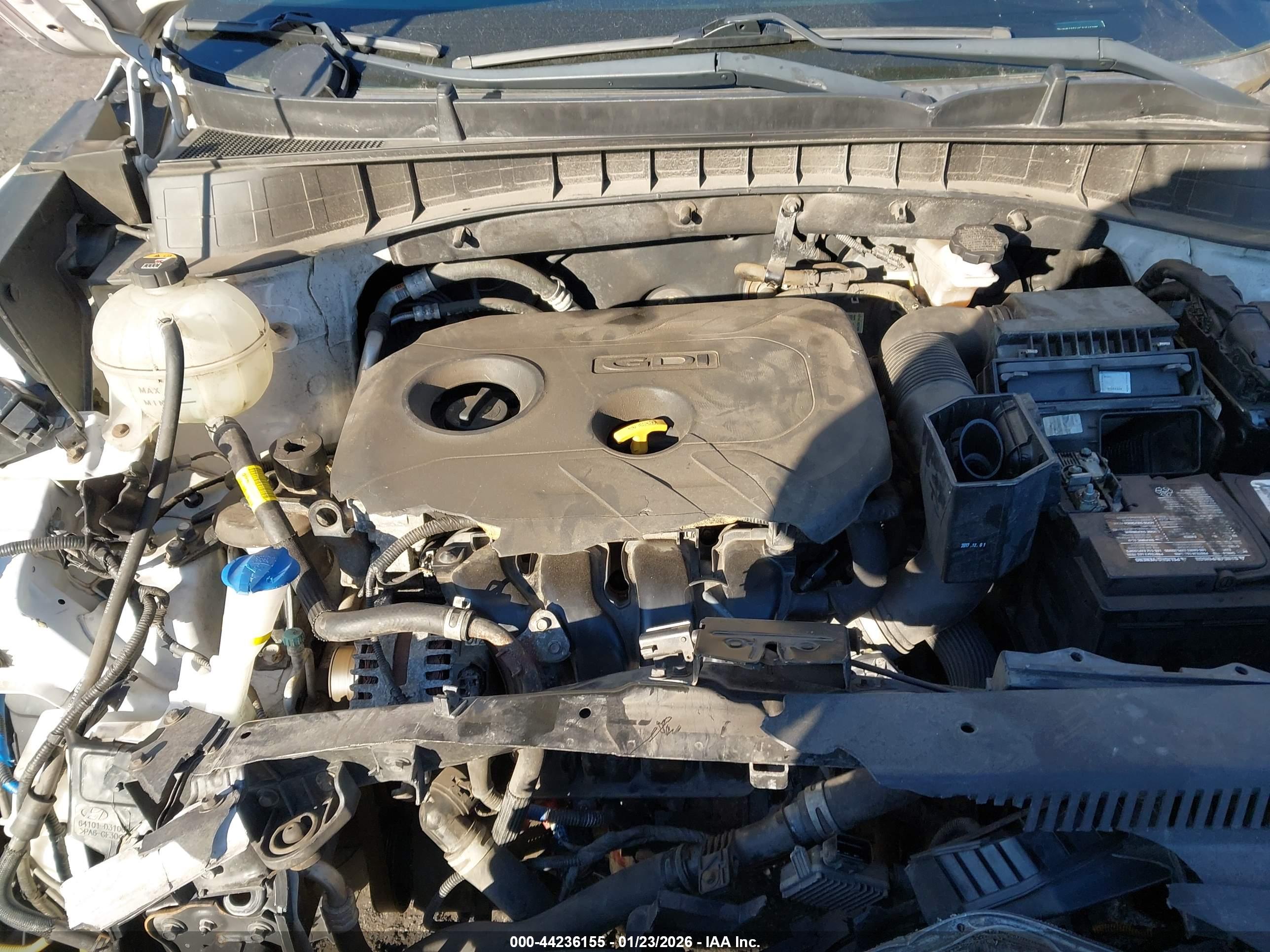 HYUNDAI TUCSON image 10