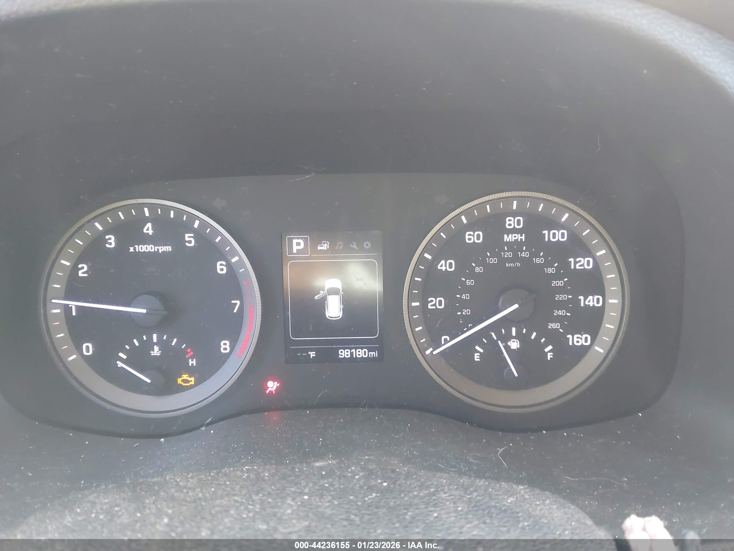 HYUNDAI TUCSON image 7