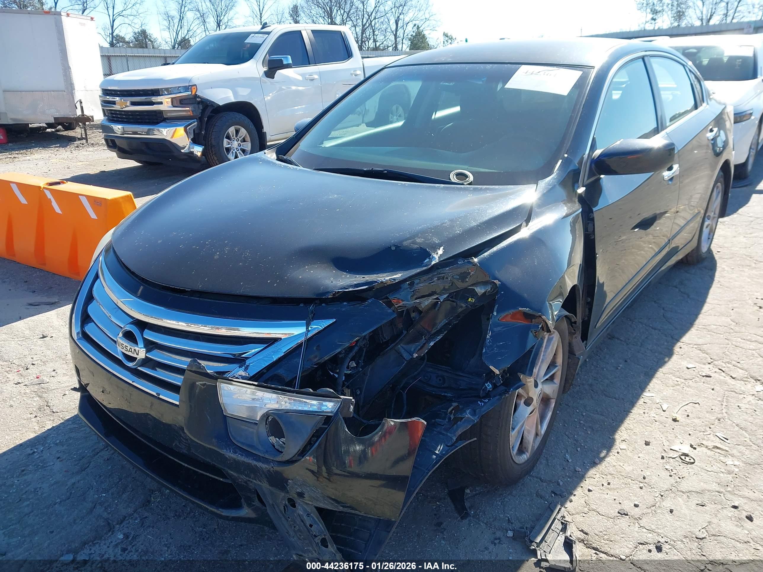 NISSAN ALTIMA image 6