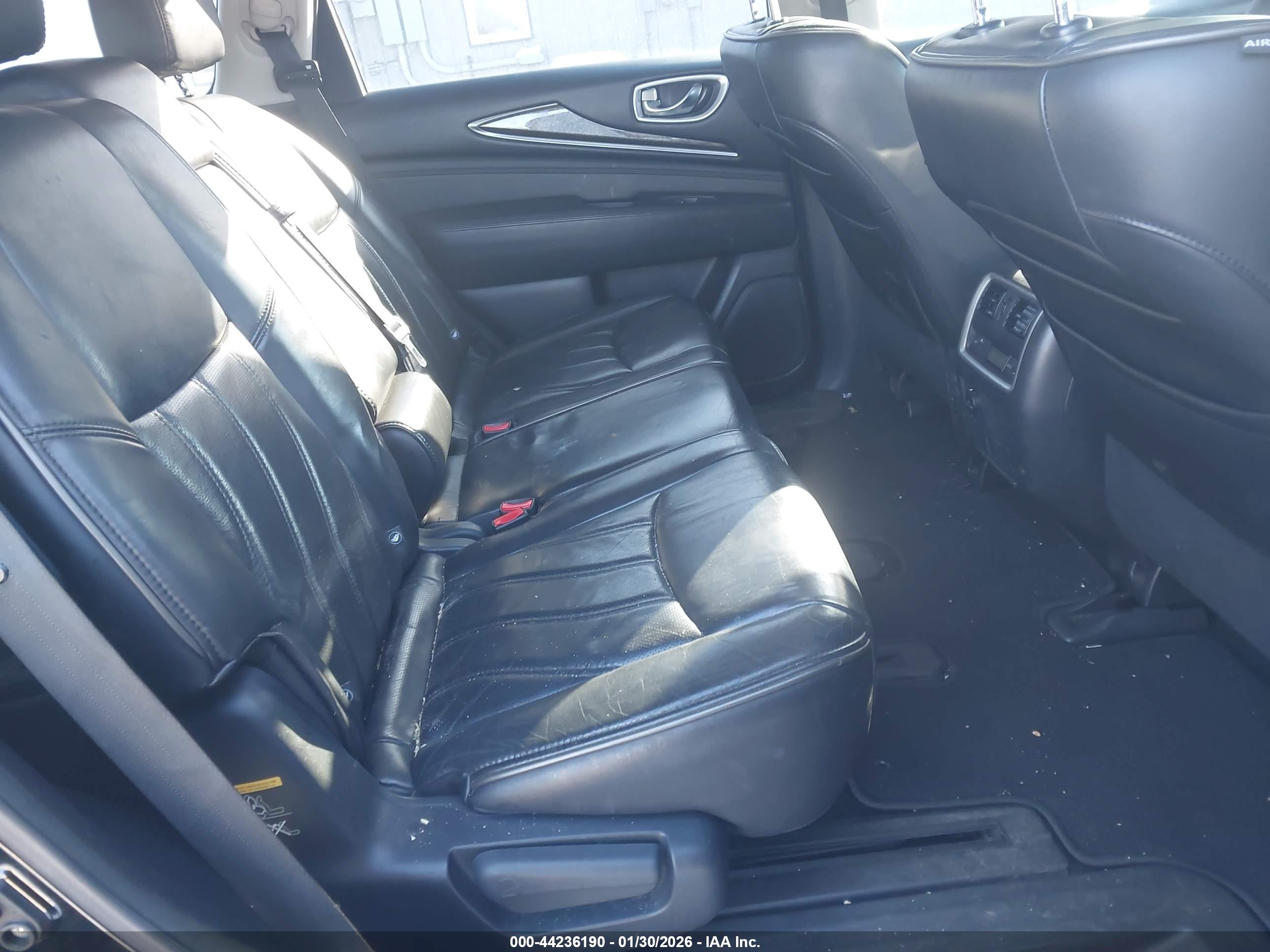 INFINITI QX60 image 8