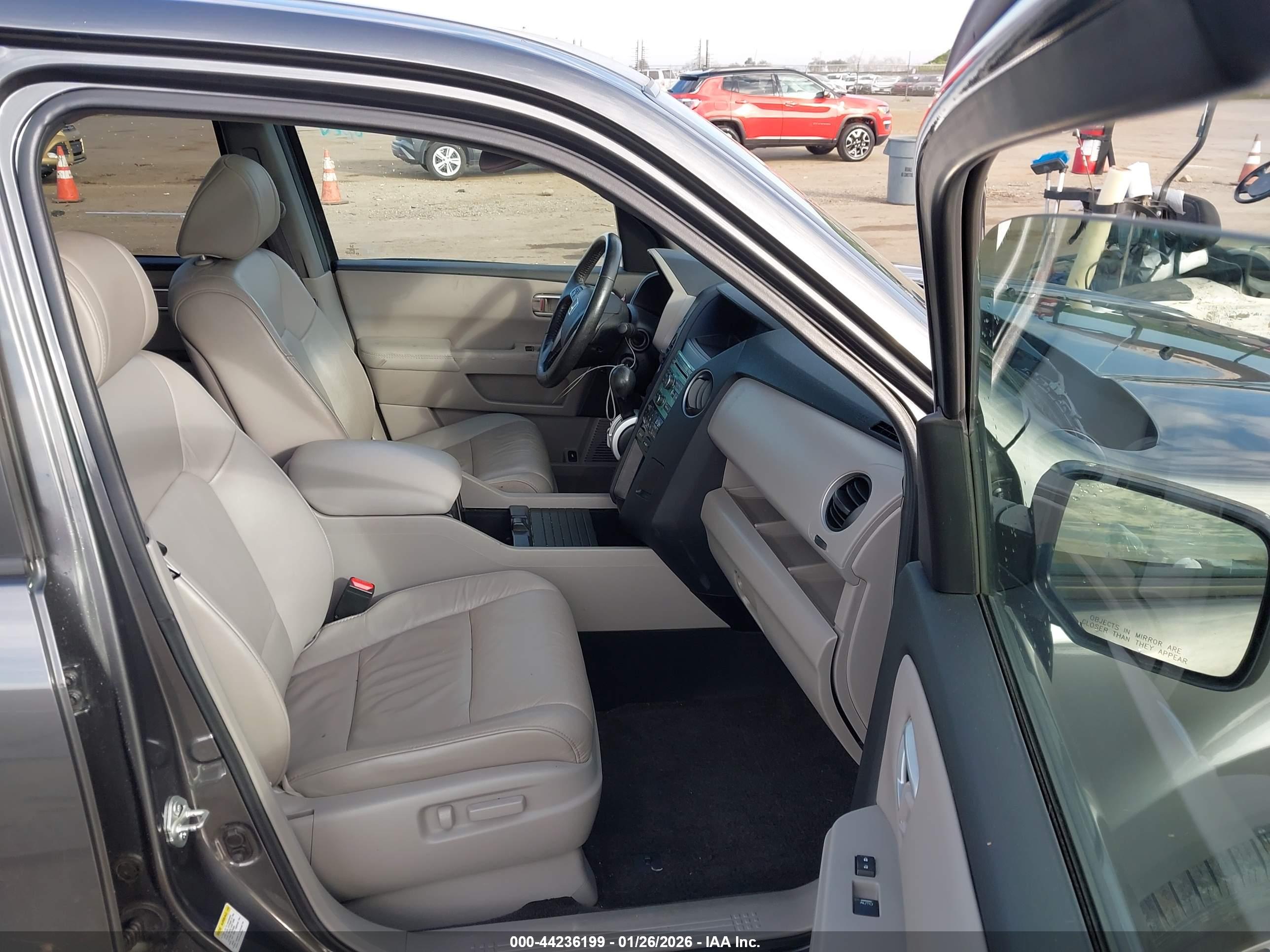 HONDA PILOT image 5