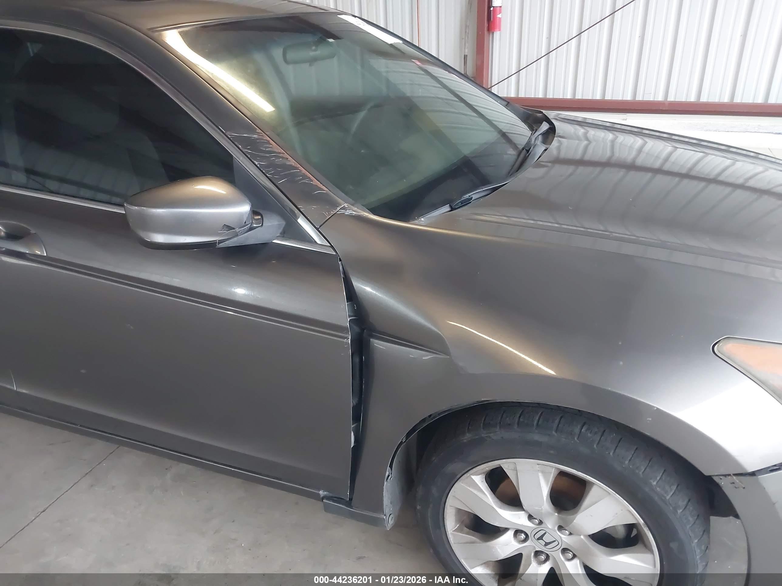 HONDA ACCORD image 6