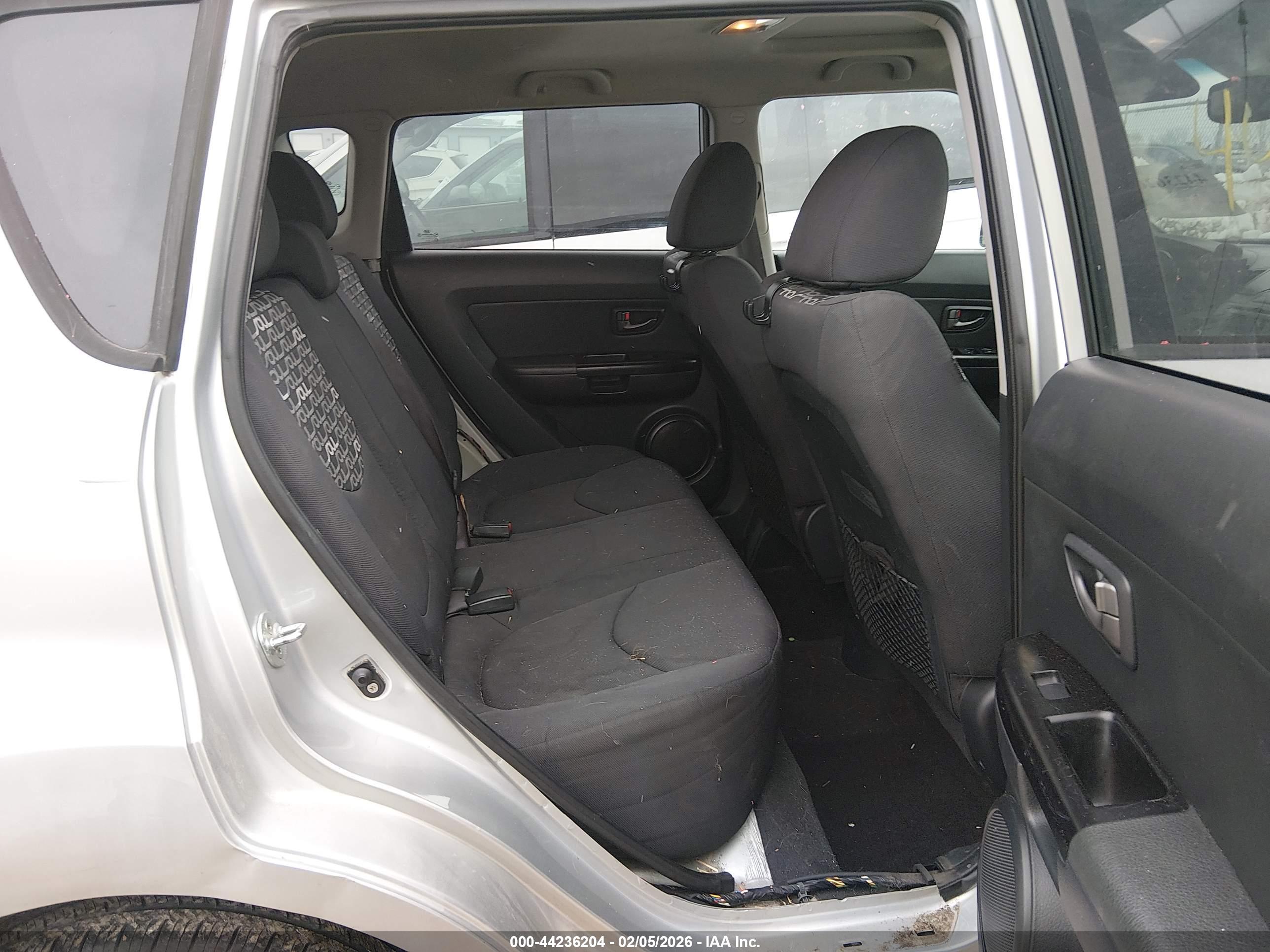 KIA SOUL image 8