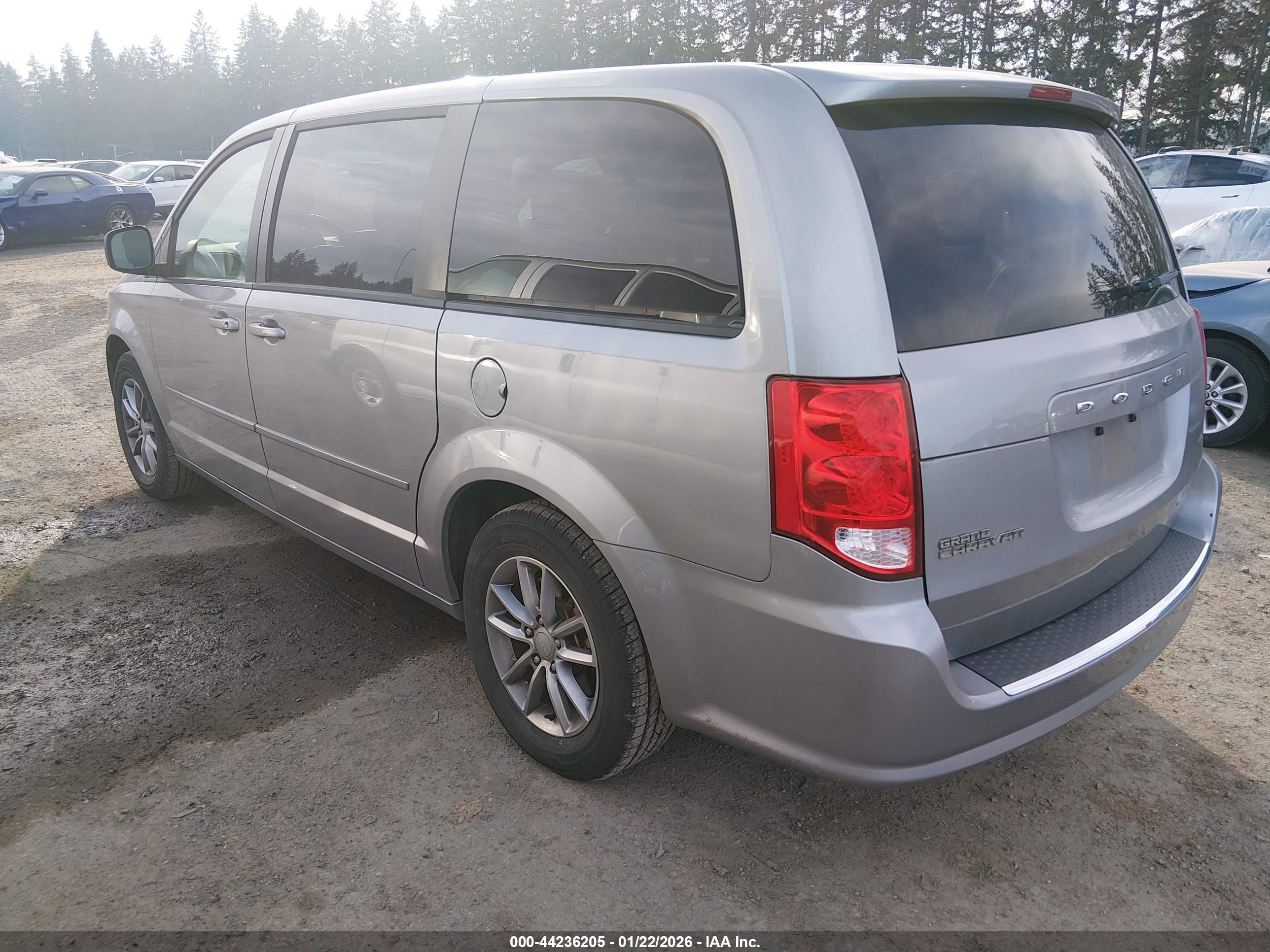 DODGE GRAND image 3