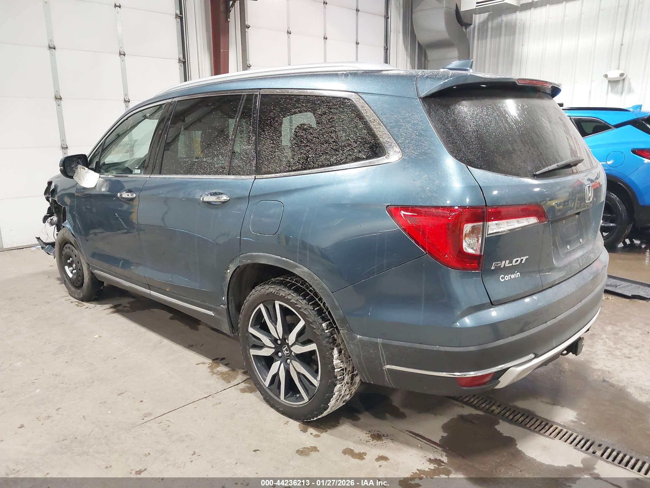HONDA PILOT image 3