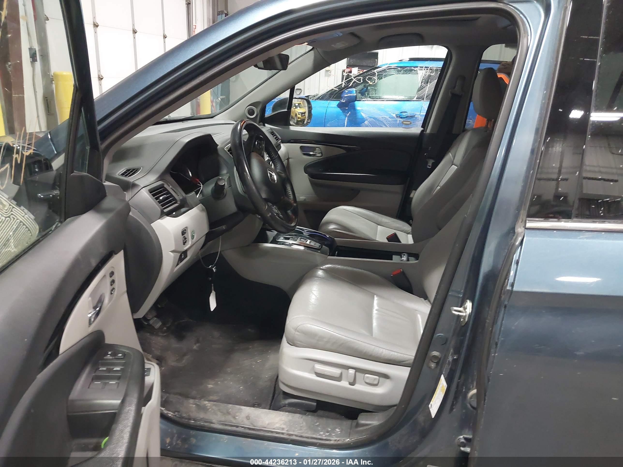 HONDA PILOT image 5