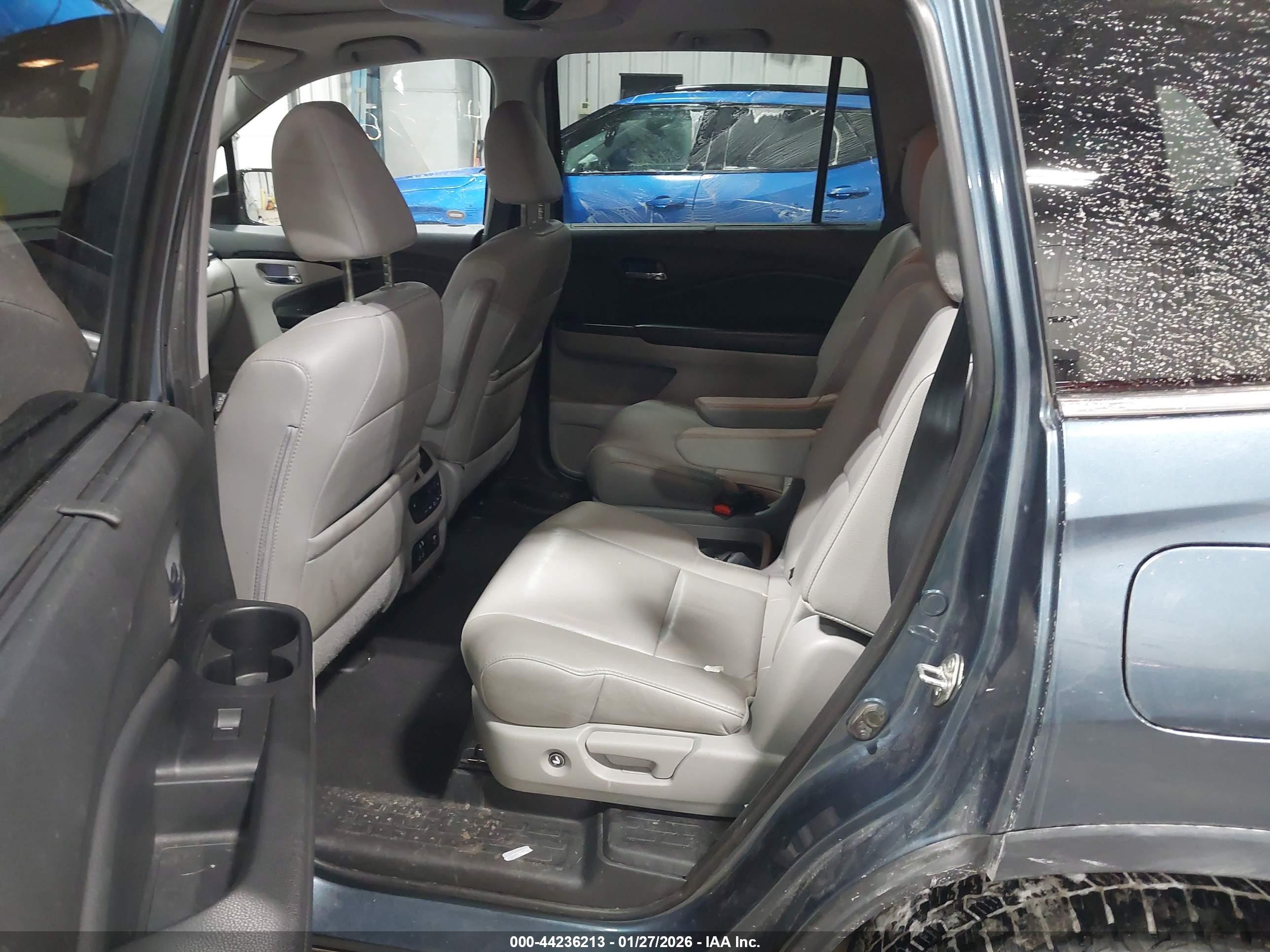 HONDA PILOT image 8