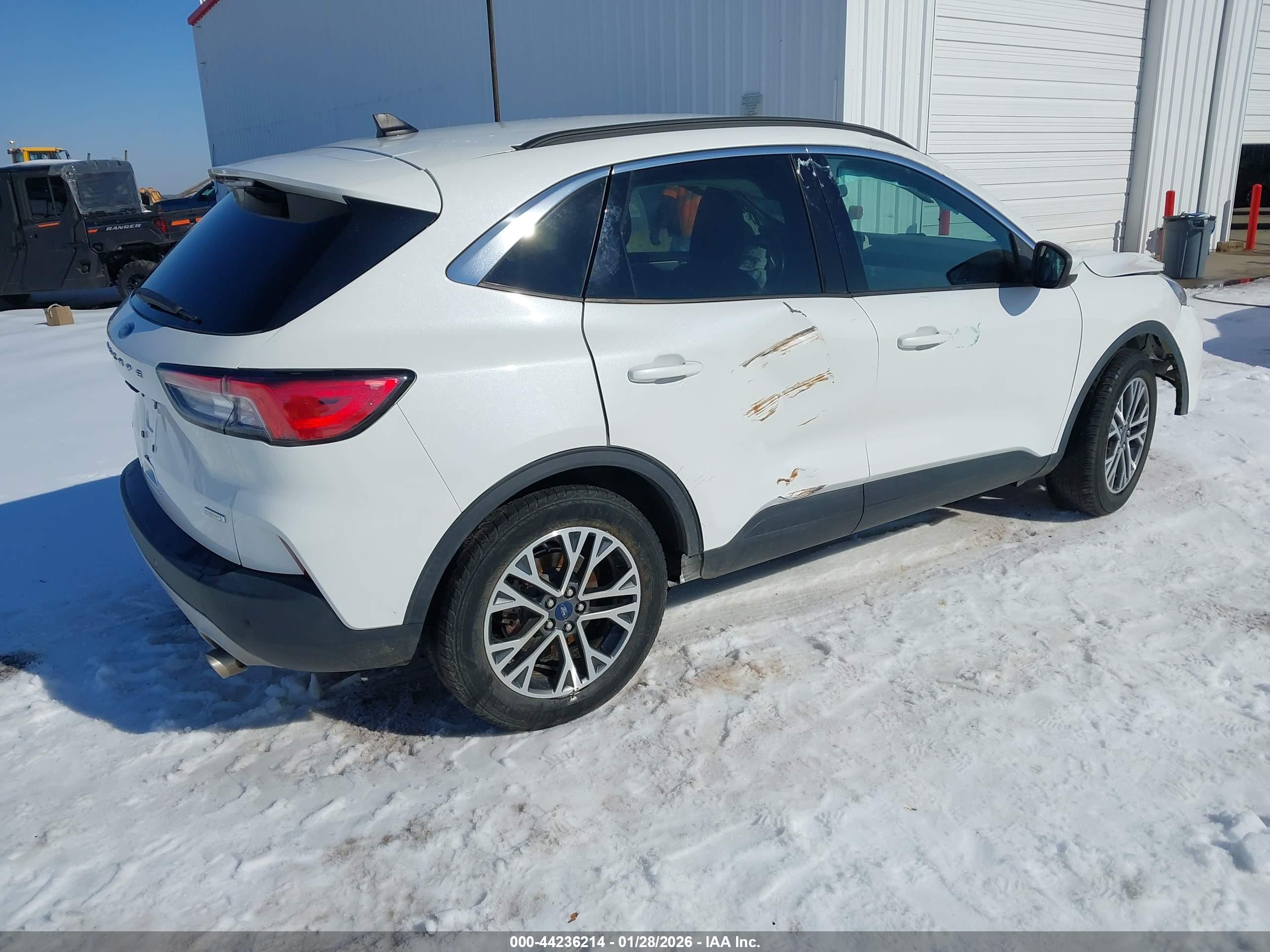 FORD ESCAPE image 4