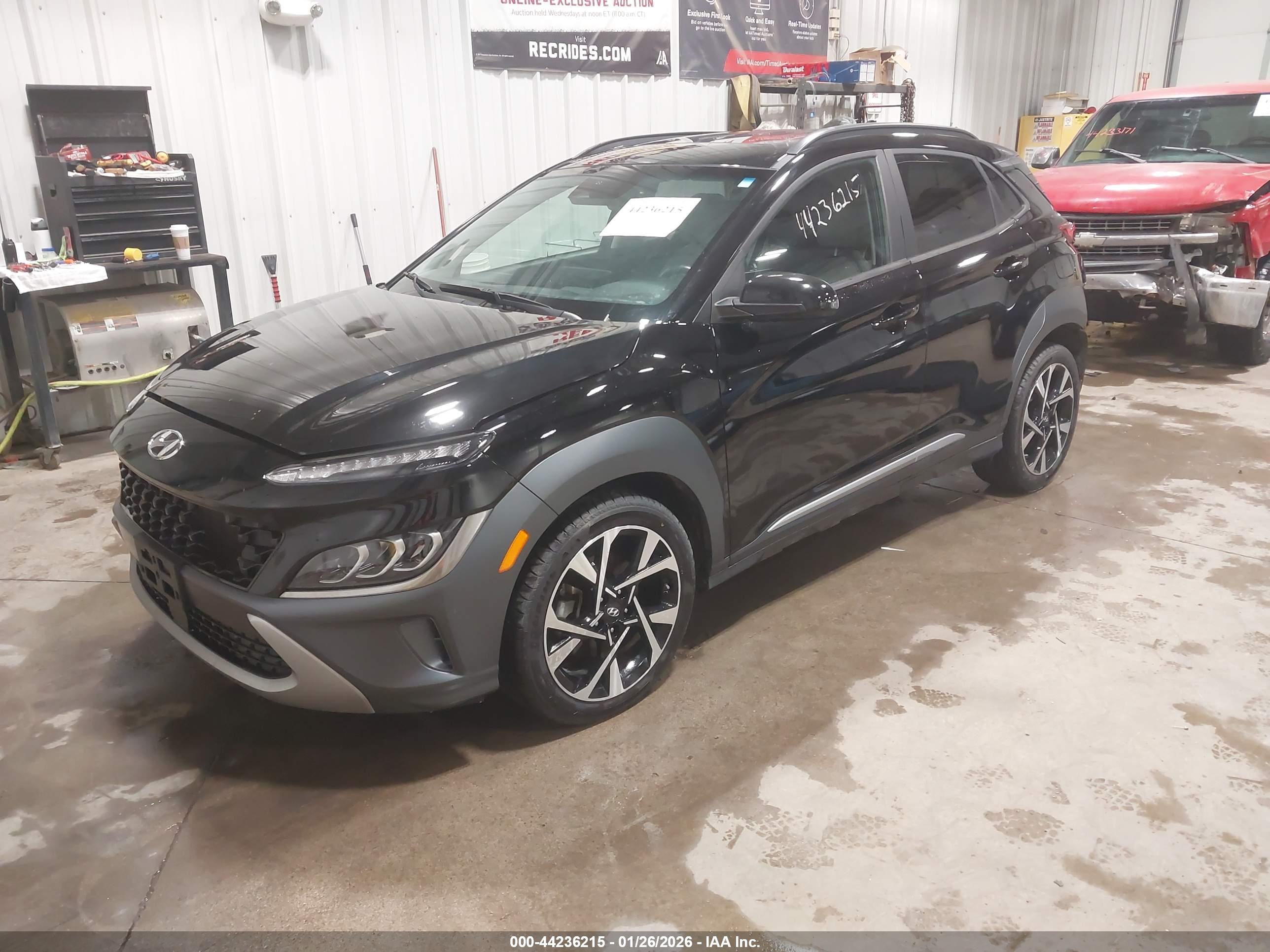 HYUNDAI KONA image 2