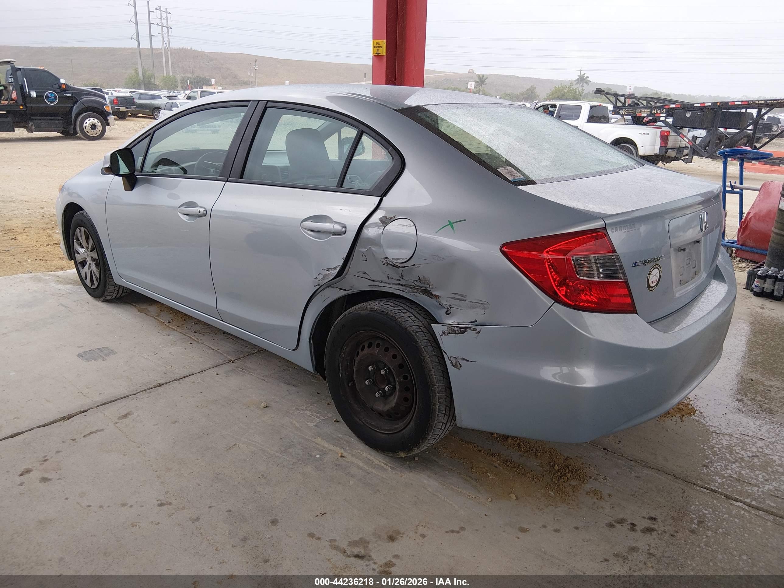 HONDA CIVIC image 3