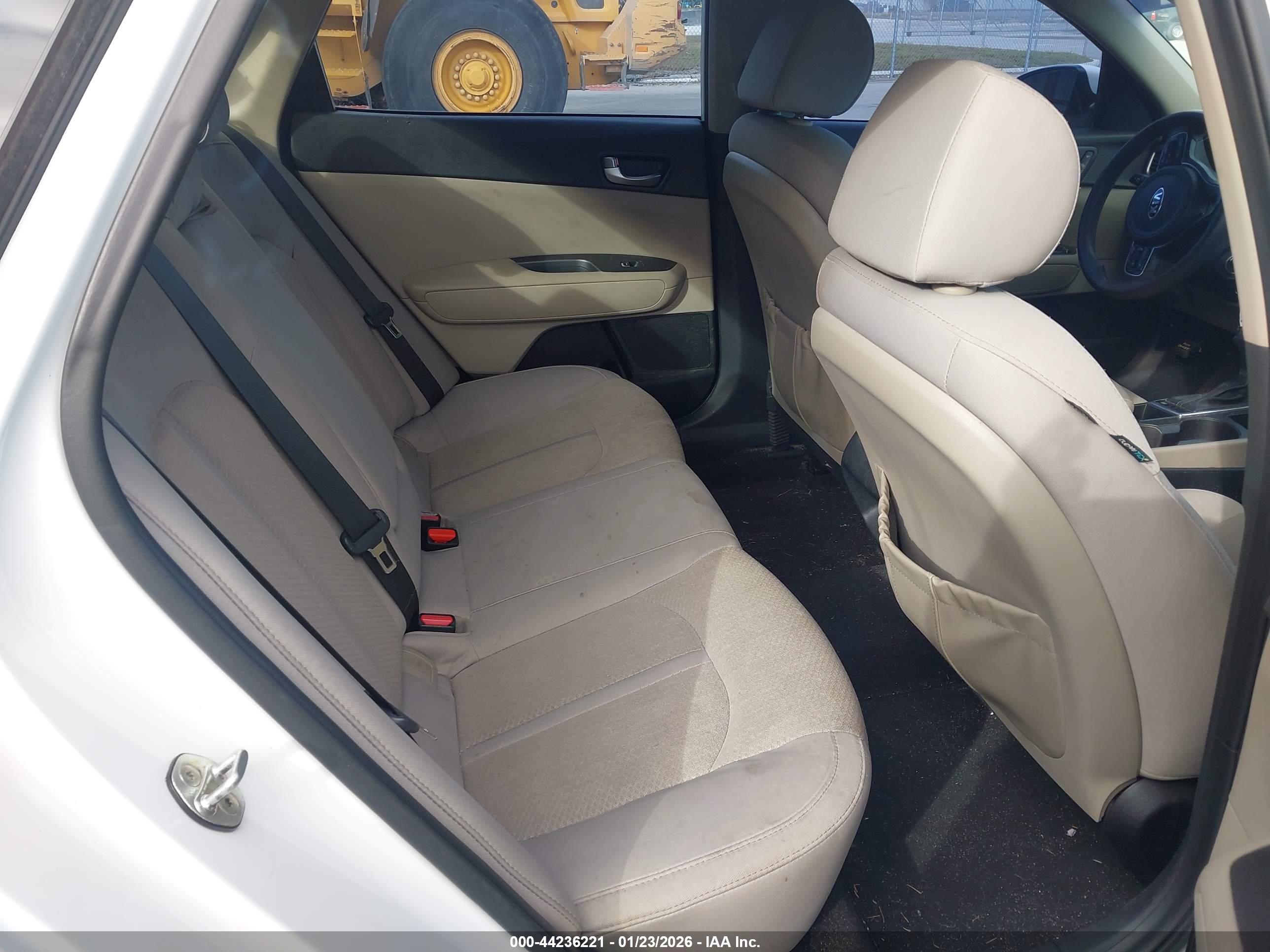 KIA OPTIMA image 8