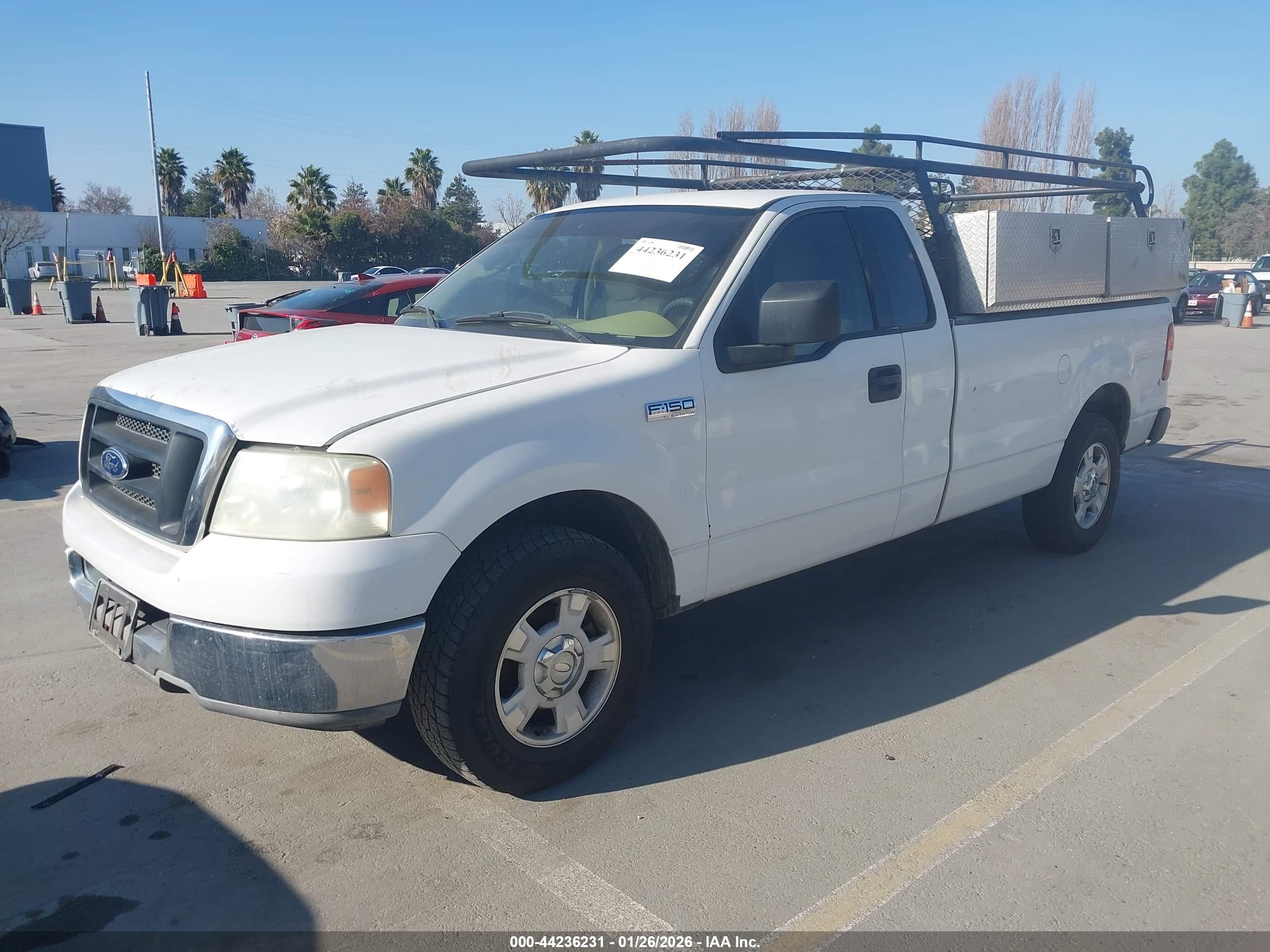FORD F-150 image 2