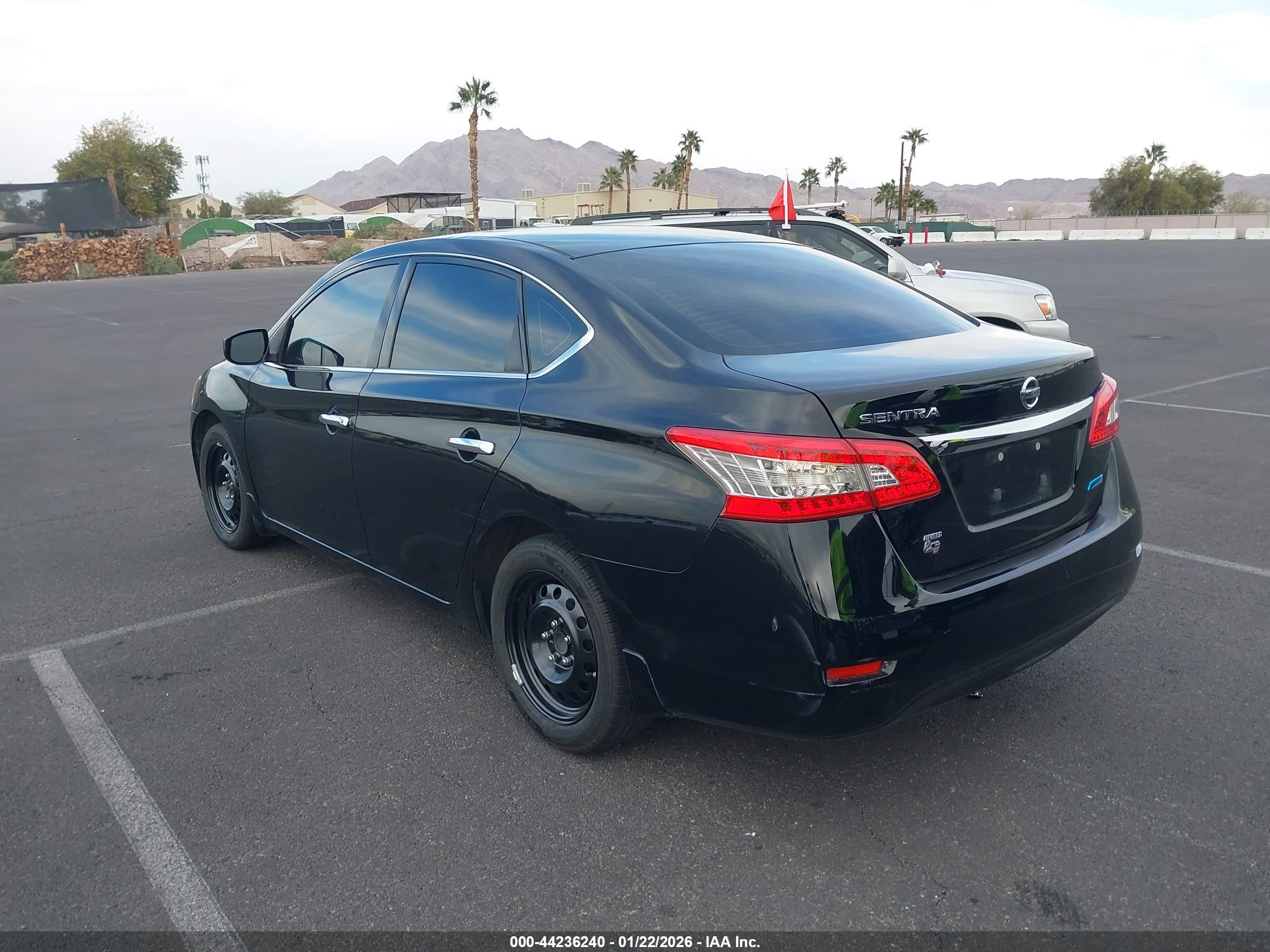NISSAN SENTRA image 3