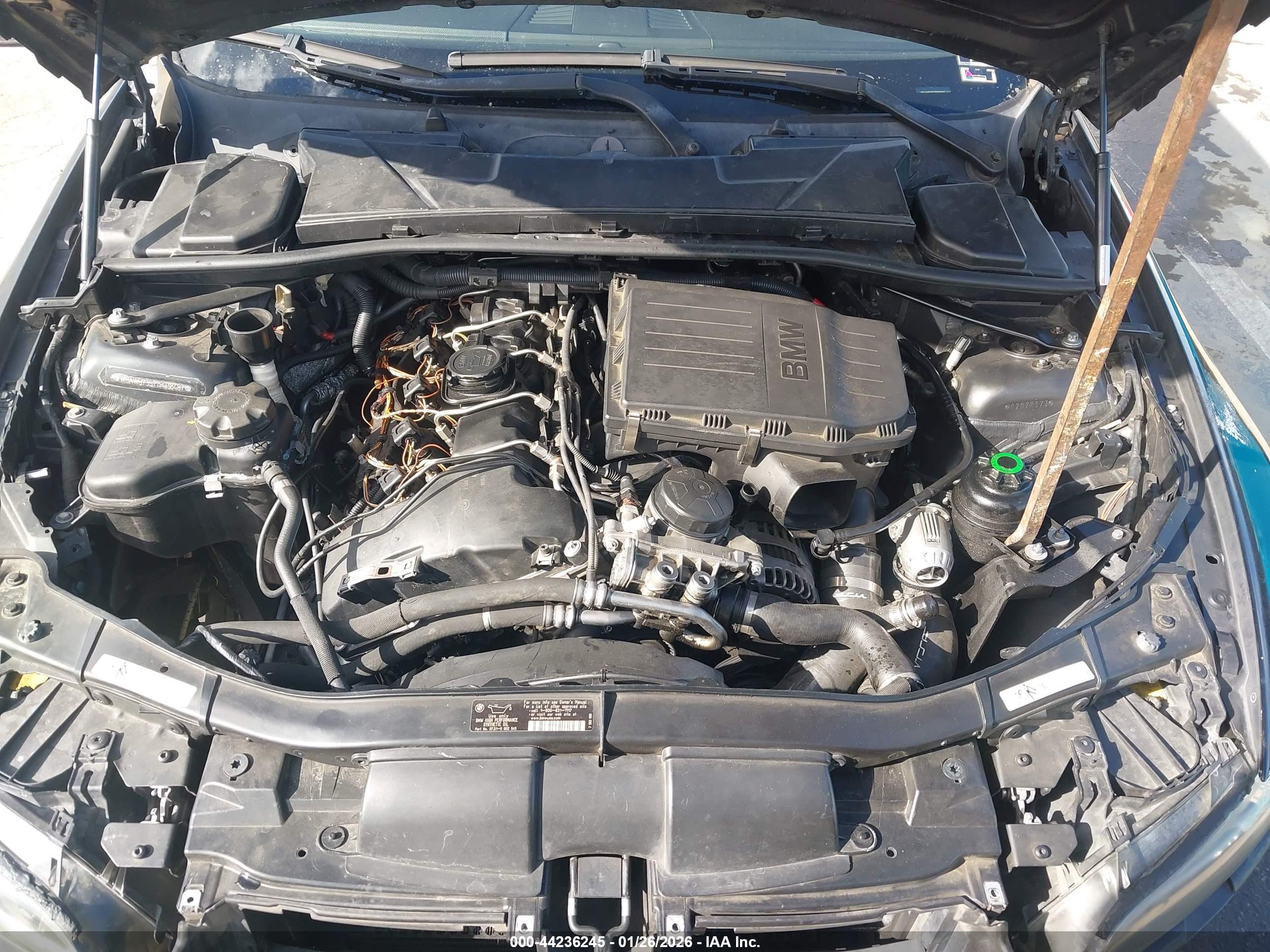 BMW 335I image 10
