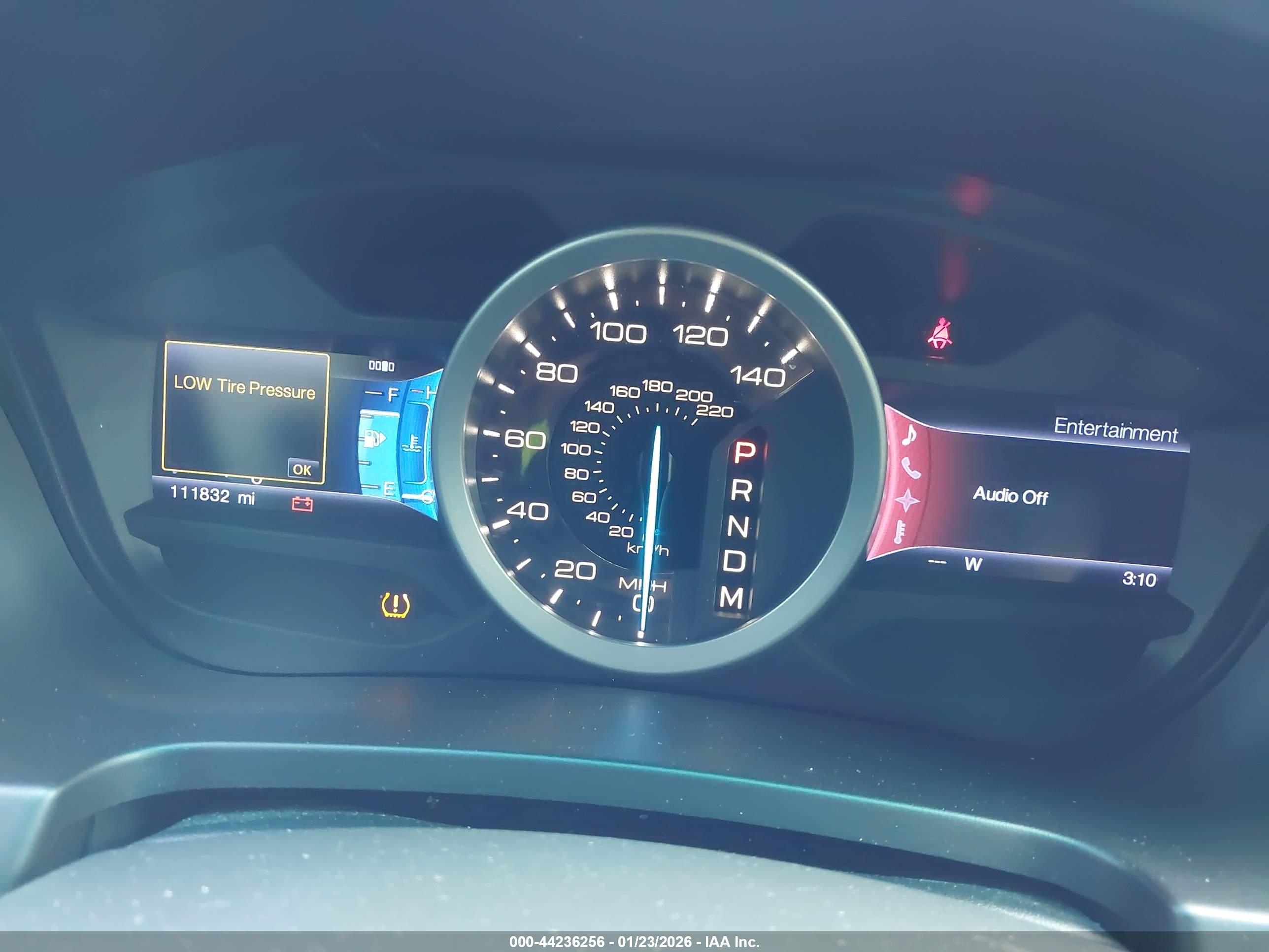 FORD EXPLORER image 7