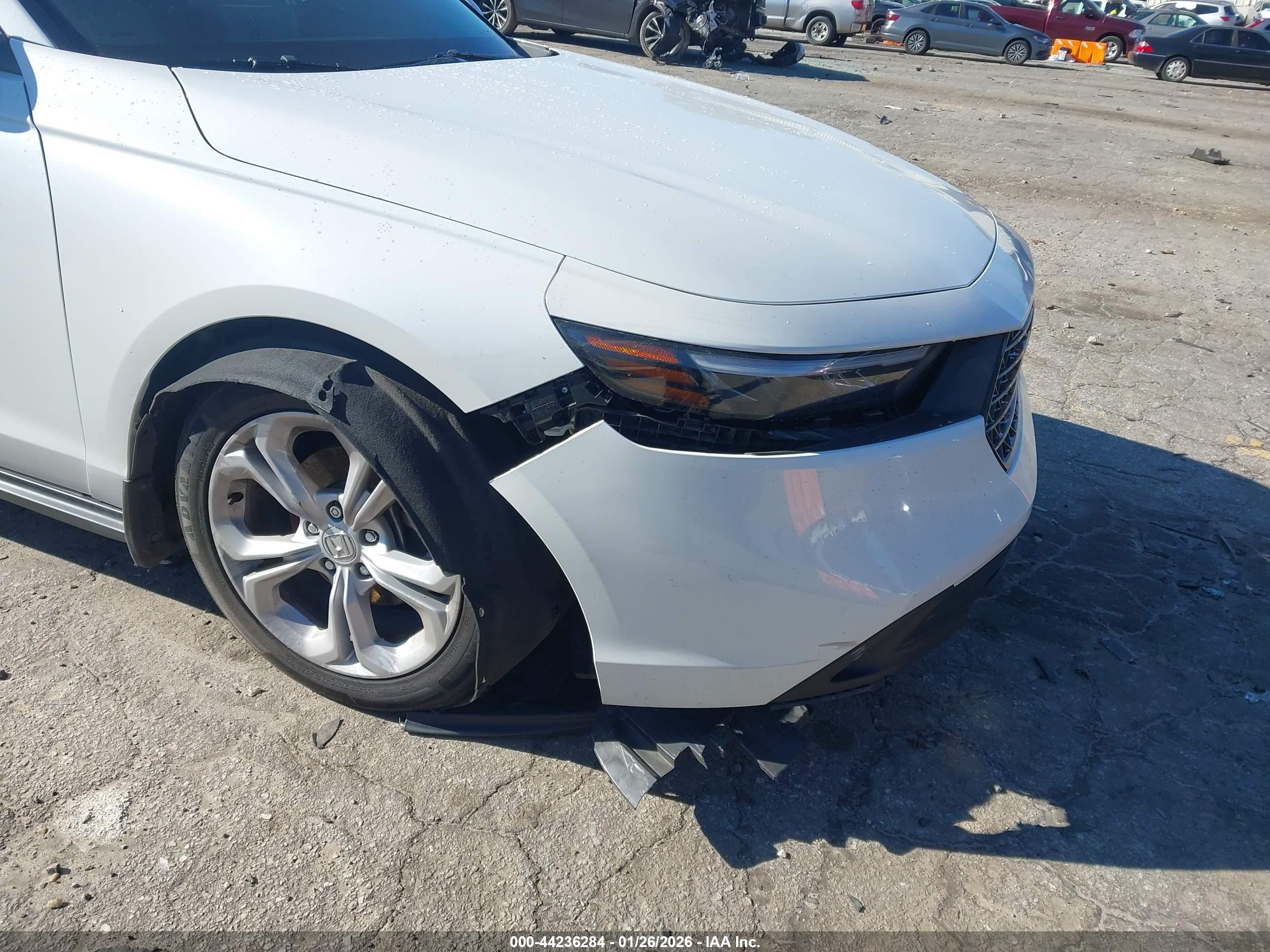 HONDA ACCORD image 6