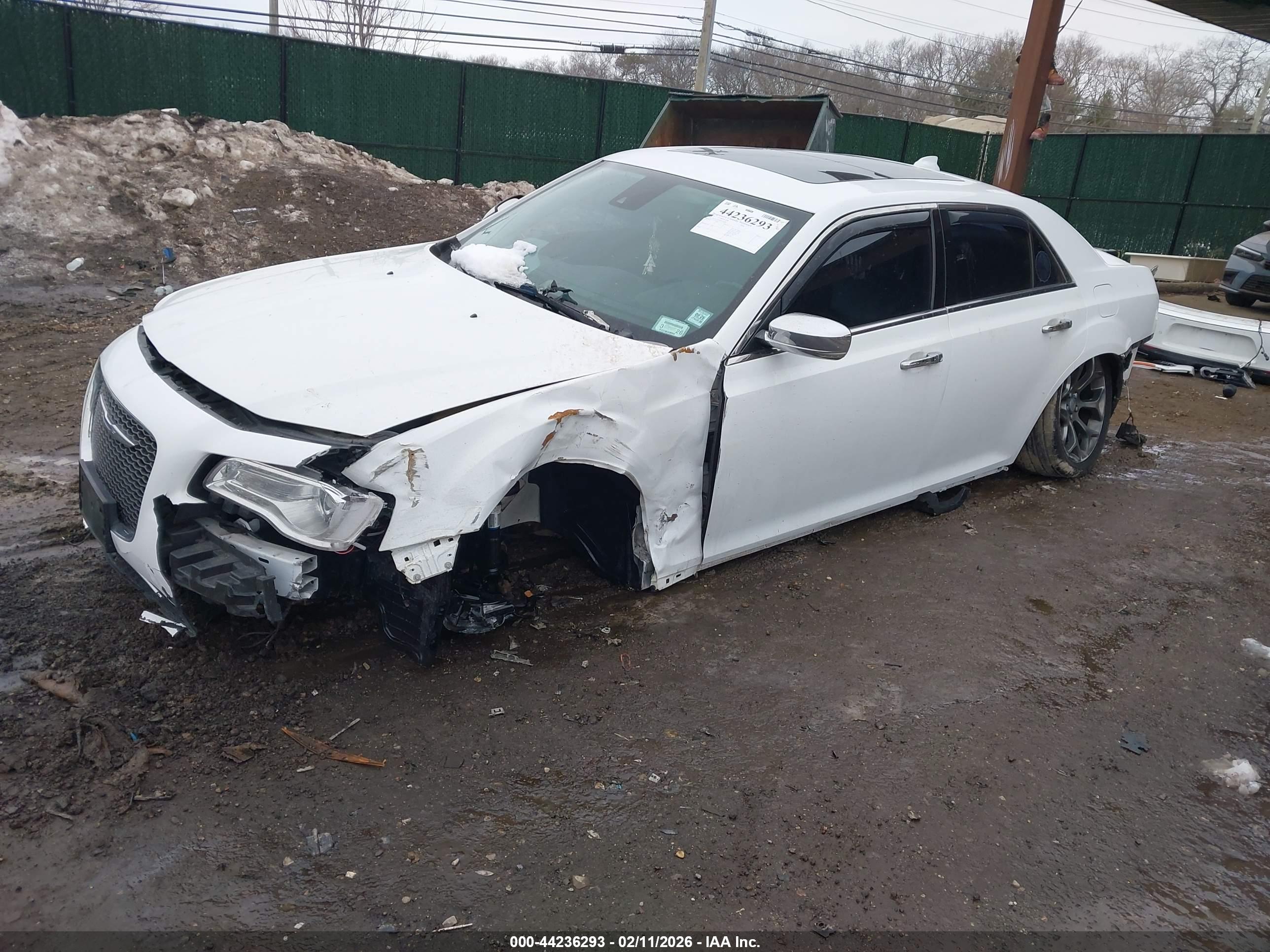 CHRYSLER 300C image 2