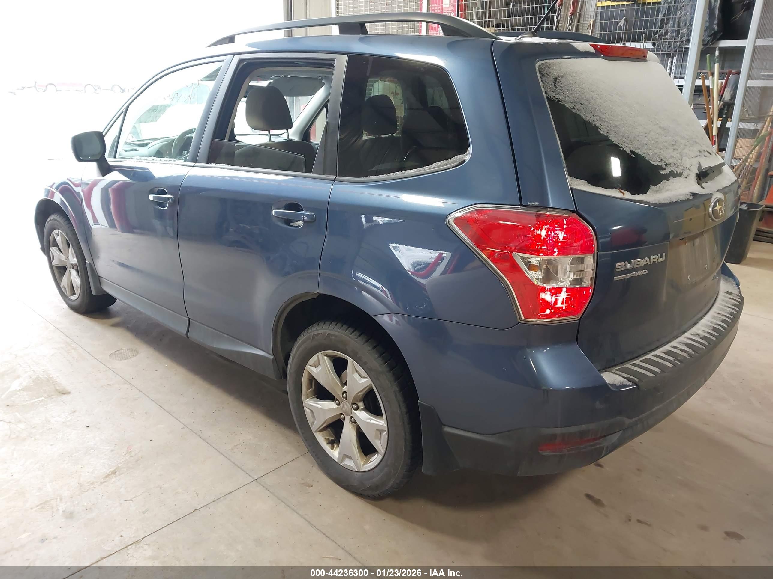 SUBARU FORESTER image 3