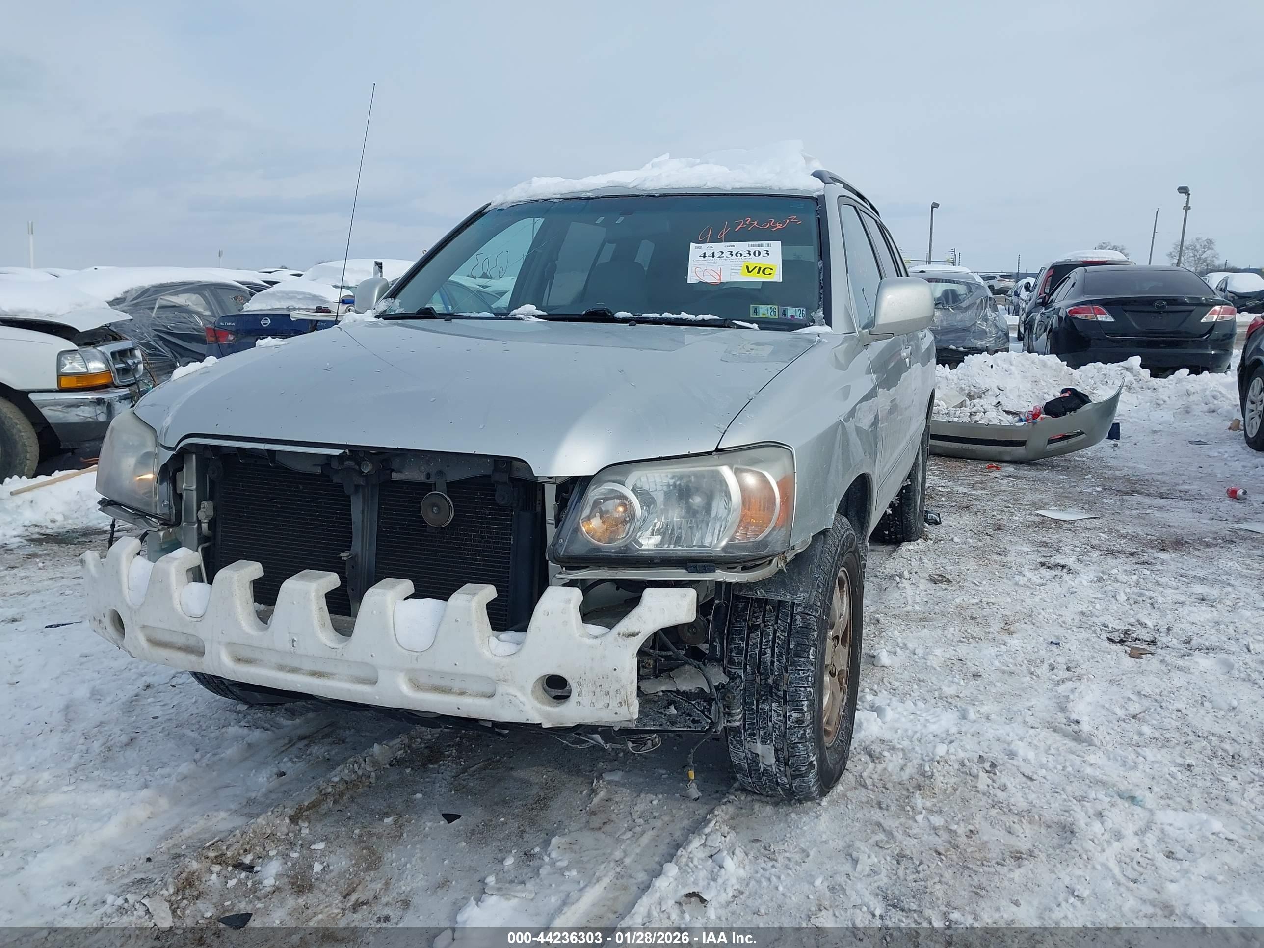 TOYOTA HIGHLANDER image 6