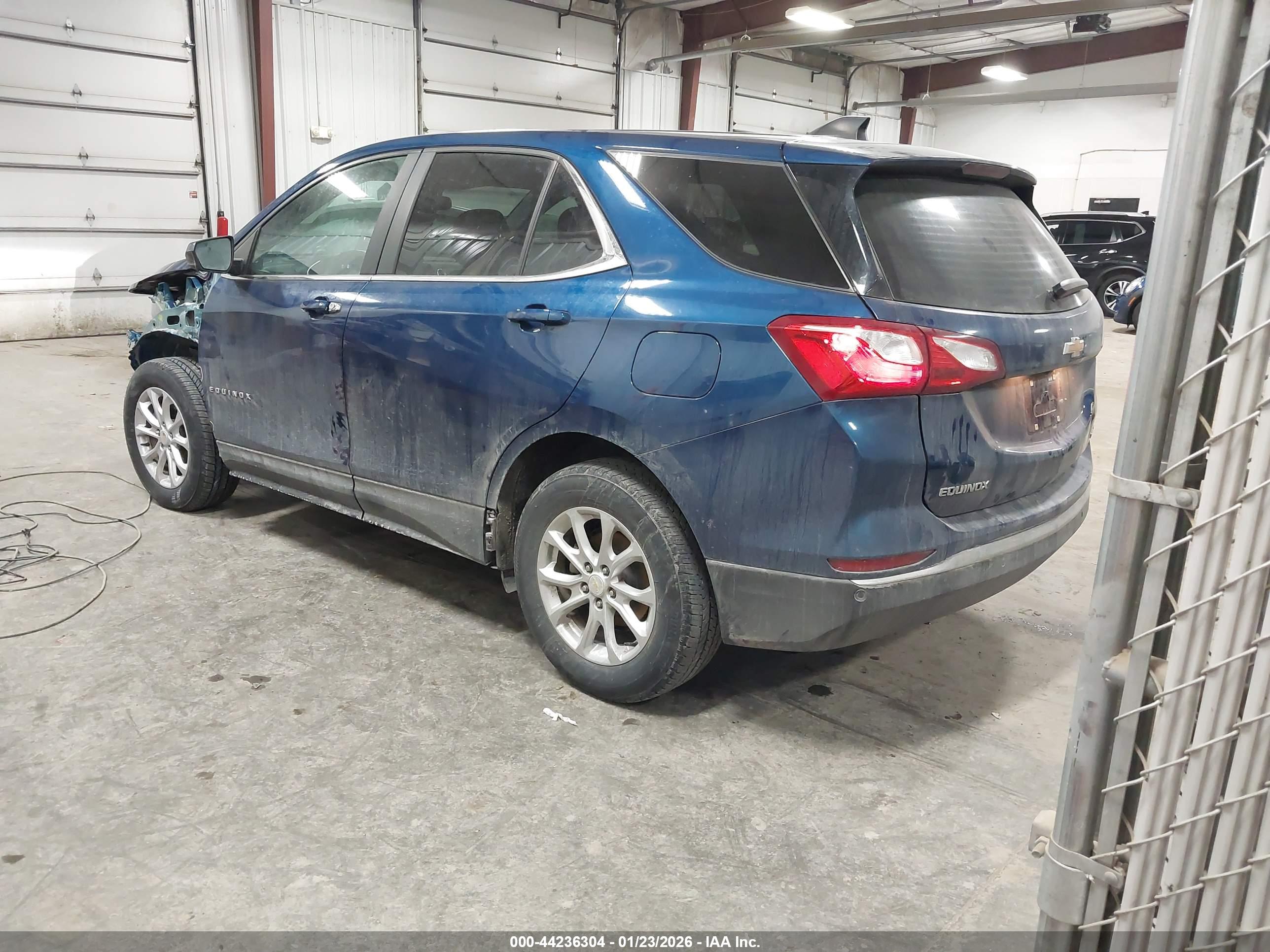 CHEVROLET EQUINOX image 3