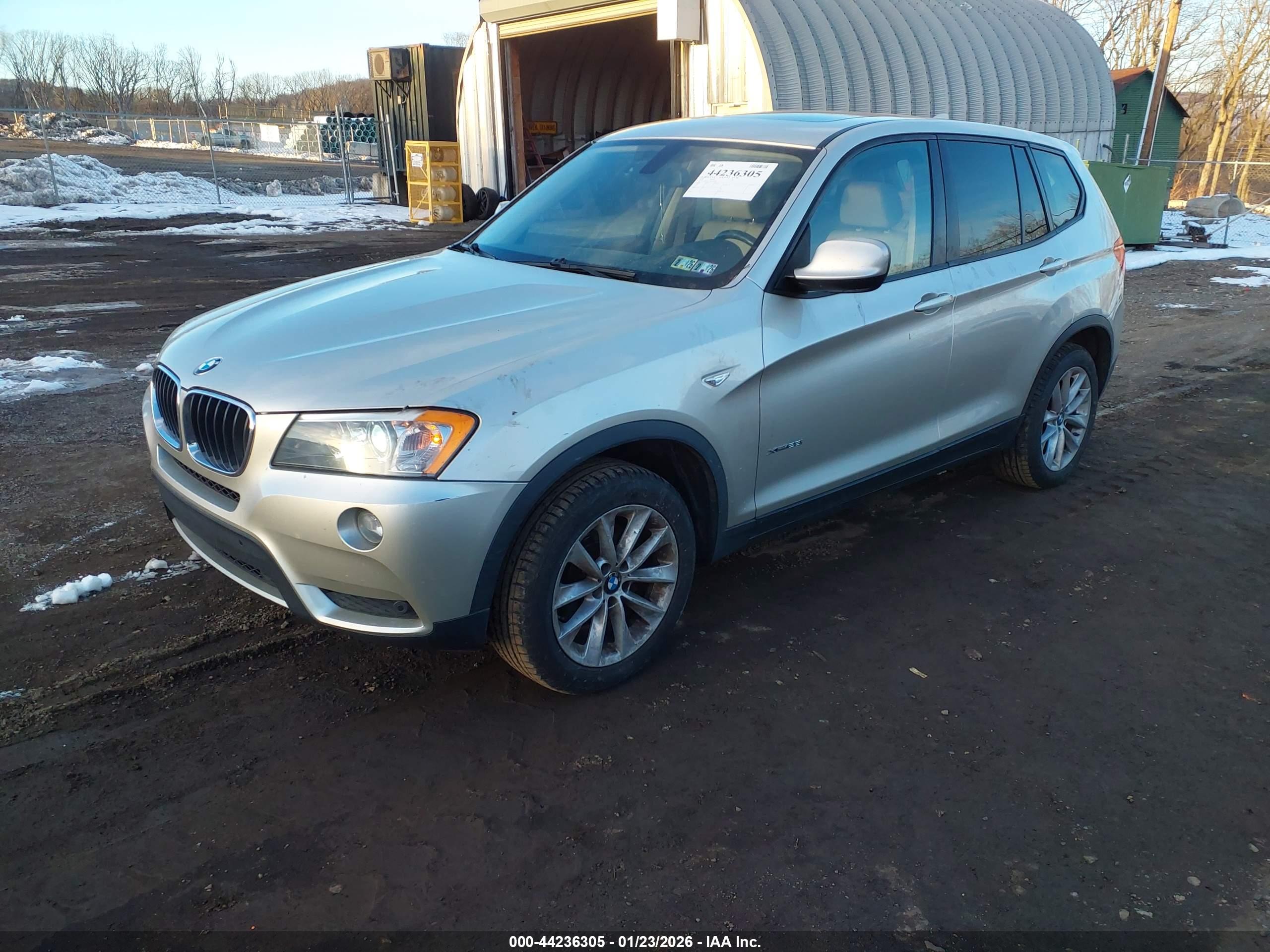 BMW X3 image 2